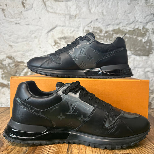 Louis Vuitton Triple Black Monogram Runaway Sneaker Sz 9.5 (8LV)