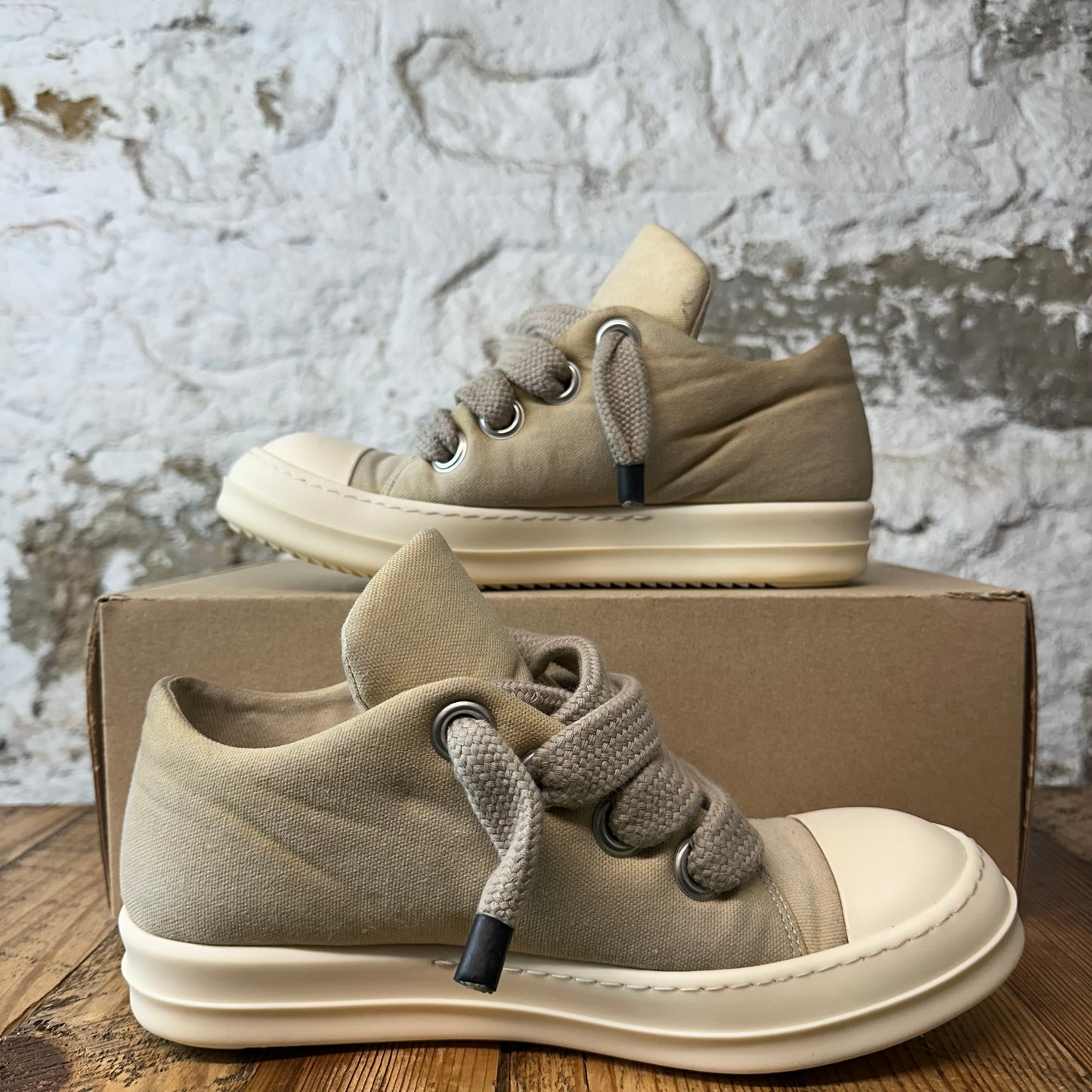 Rick Owens Jumbo Lace Puffer Parchment Milk Sneaker Sz 8 (41)
