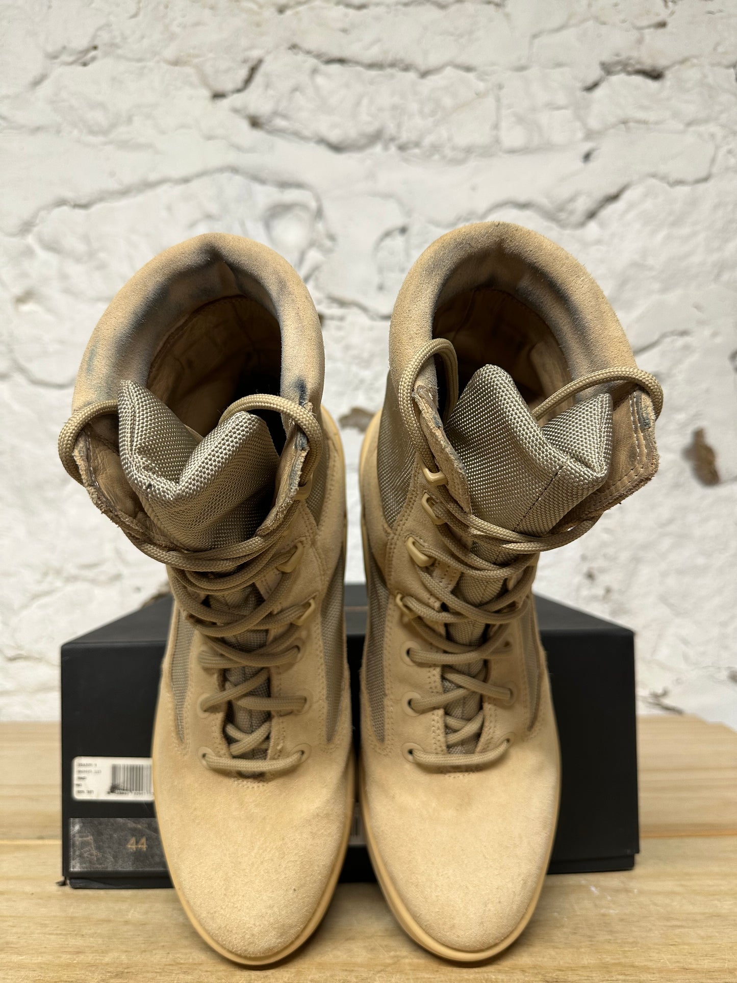 Yeezy Season 4 Combat Boot Sand Sz 44