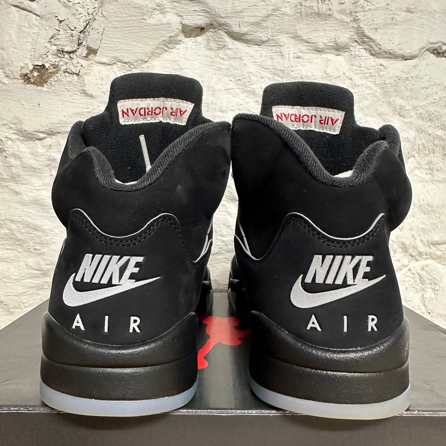 Air Jordan 5 Black Metallic Reimagined Sz 8