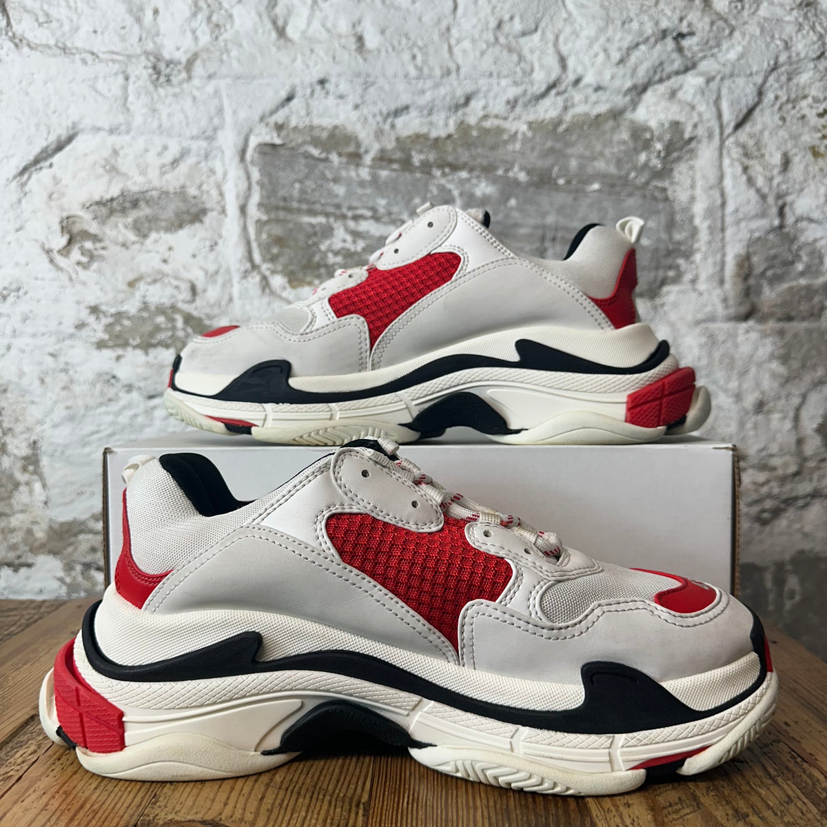 Balenciaga Triple S White Red Black Sneaker Sz 10 (43)