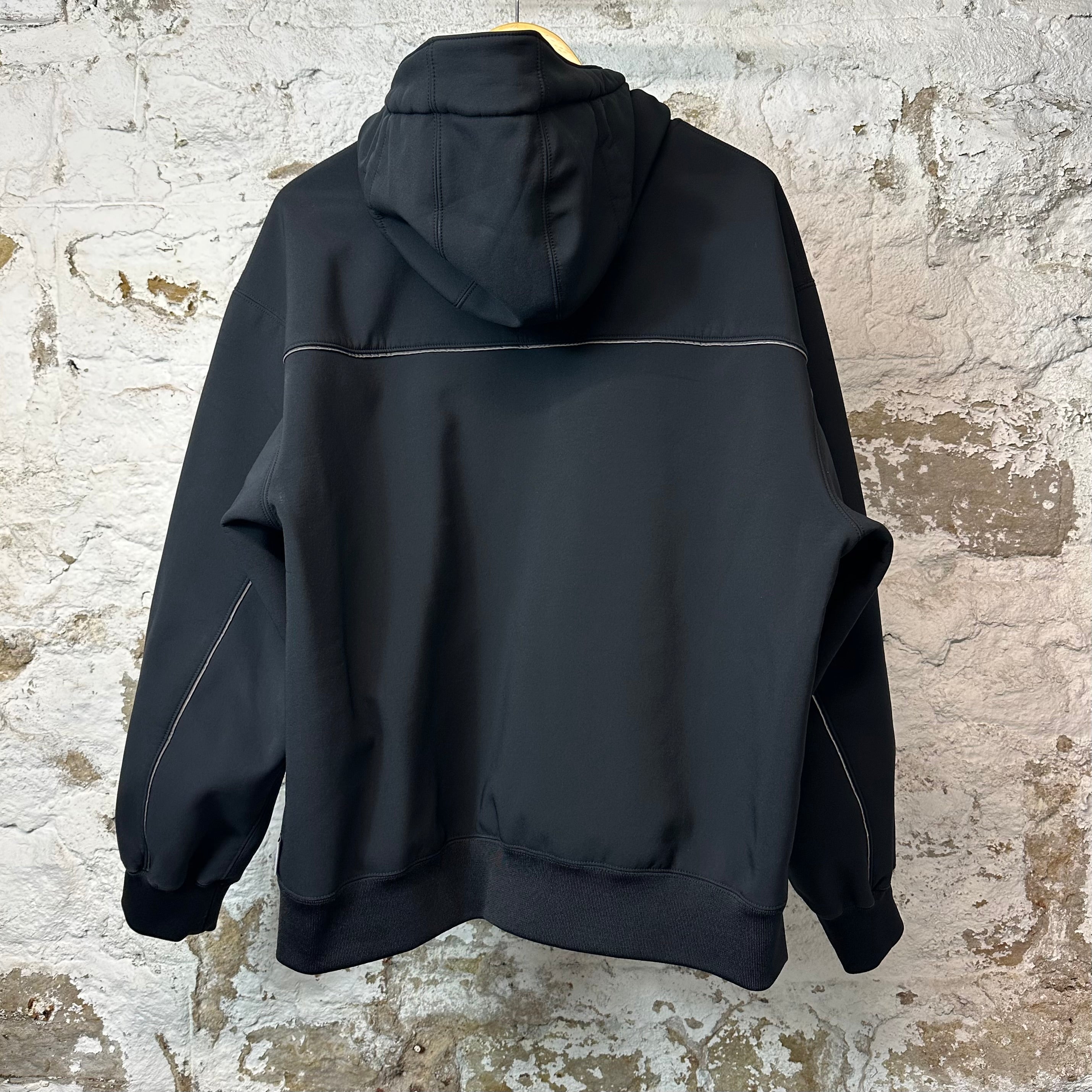 SUPREME – The Gallery Online