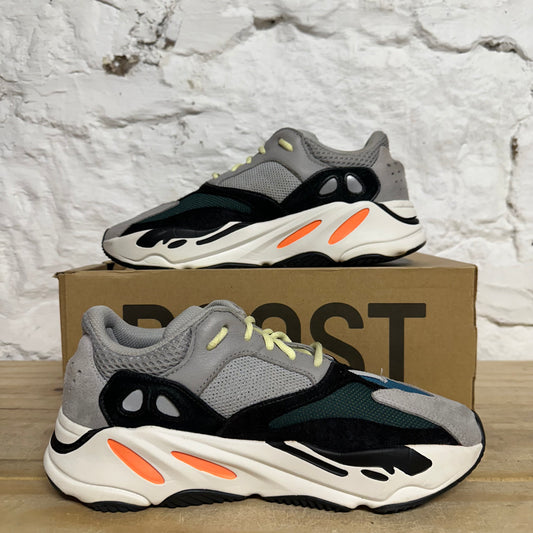 Yeezy 700 Wave Runner Sz 8
