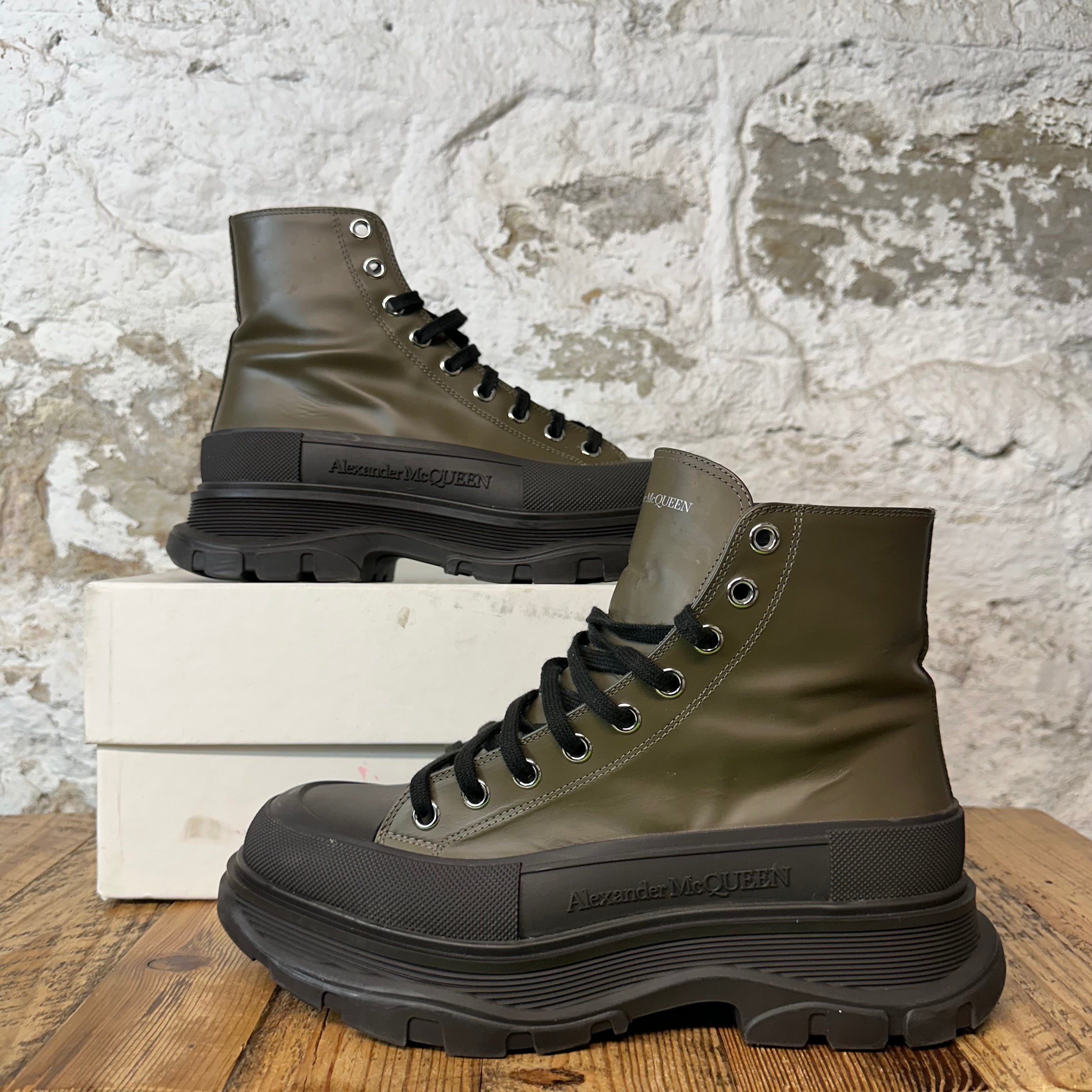 Alexander Mcqueen High Olive Green Black Tread Boot Sz 9 (42)