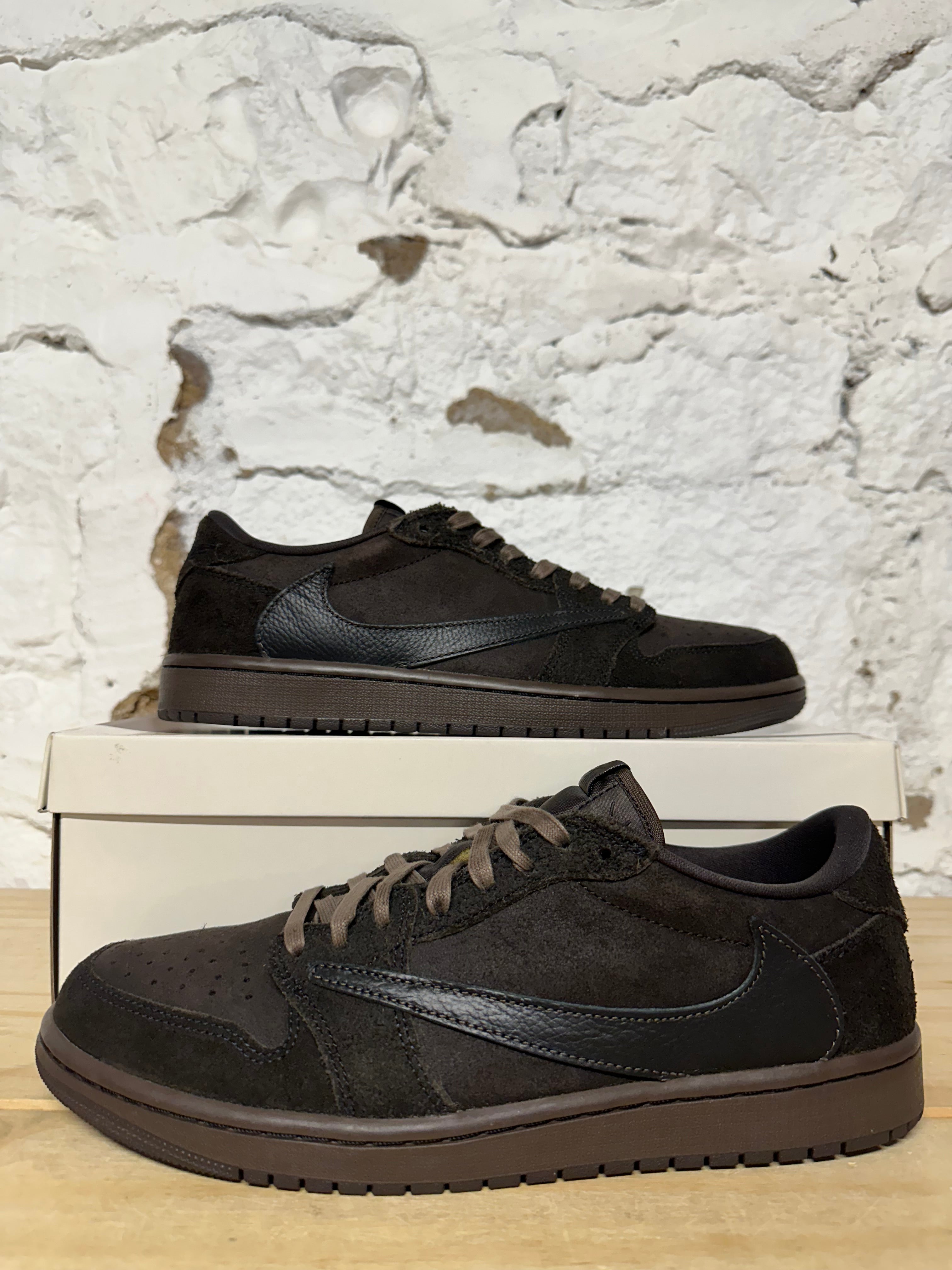 Air Jordan 1 Low Travis Scott Velvet Brown Sz 11