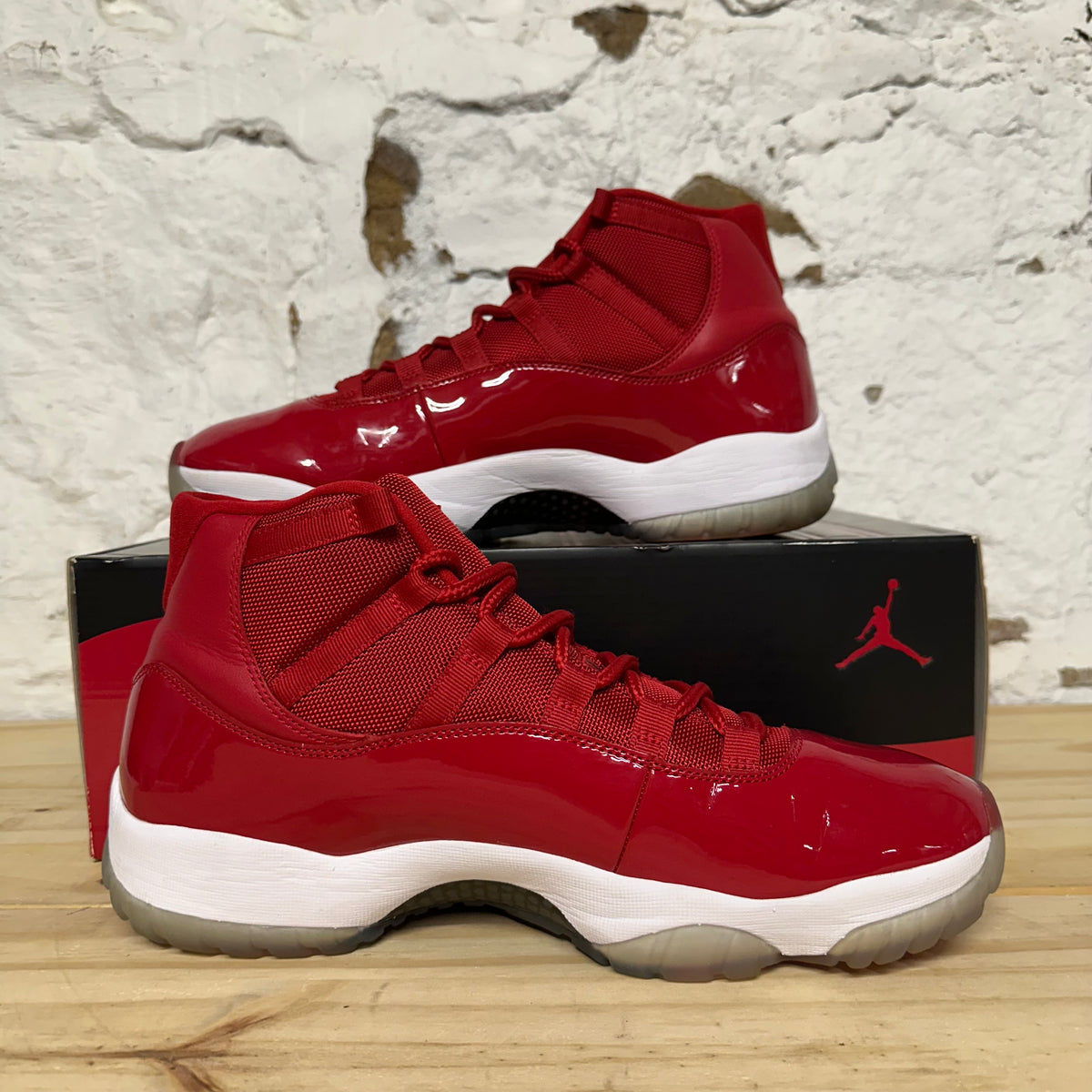 Air Jordan 11 High Win Like 96 Sz 12