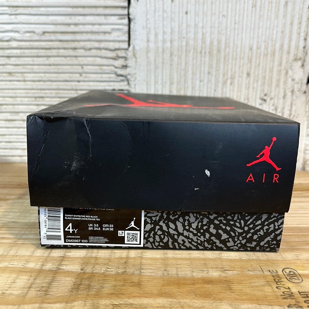 Air Jordan 3 Reimagined Sz 4Y DS