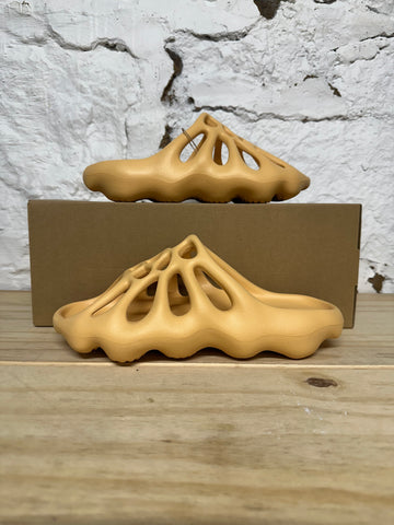 Yeezy 450 Slide Cream Sz 8 DS