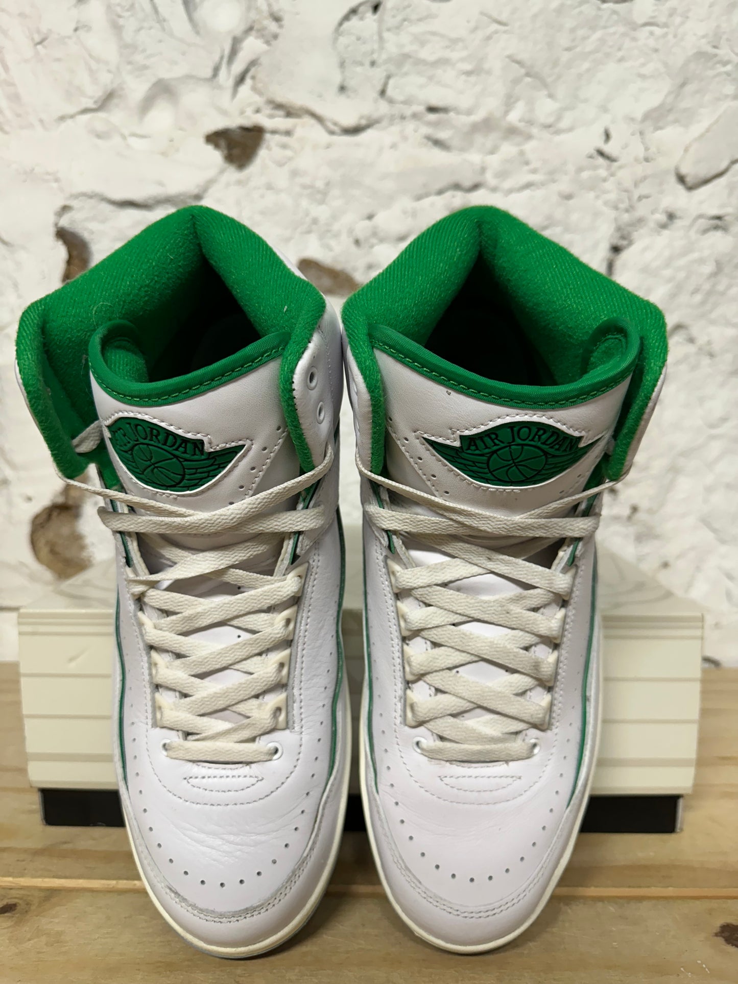 Air Jordan 2 Lucky Green Sz 11