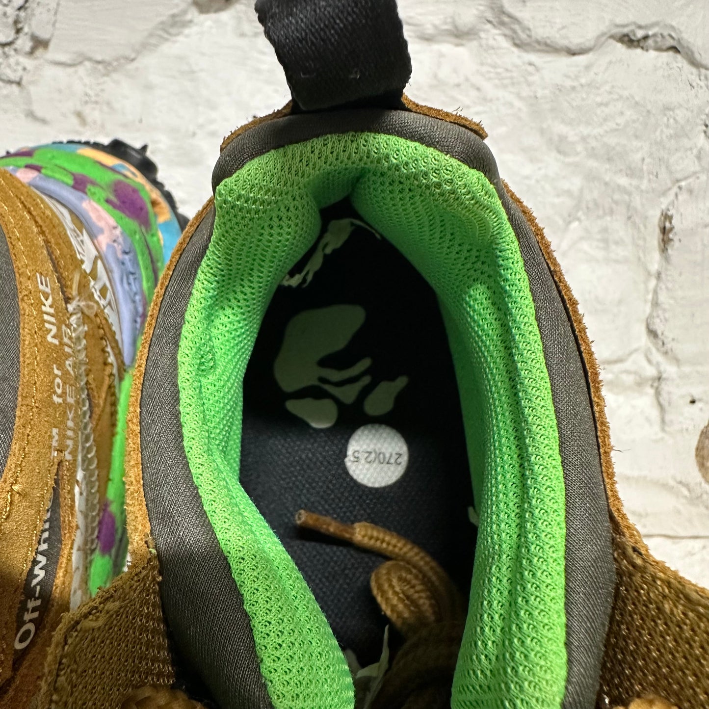 Nike Air Terra Forma Off-White Wheat Sz 9