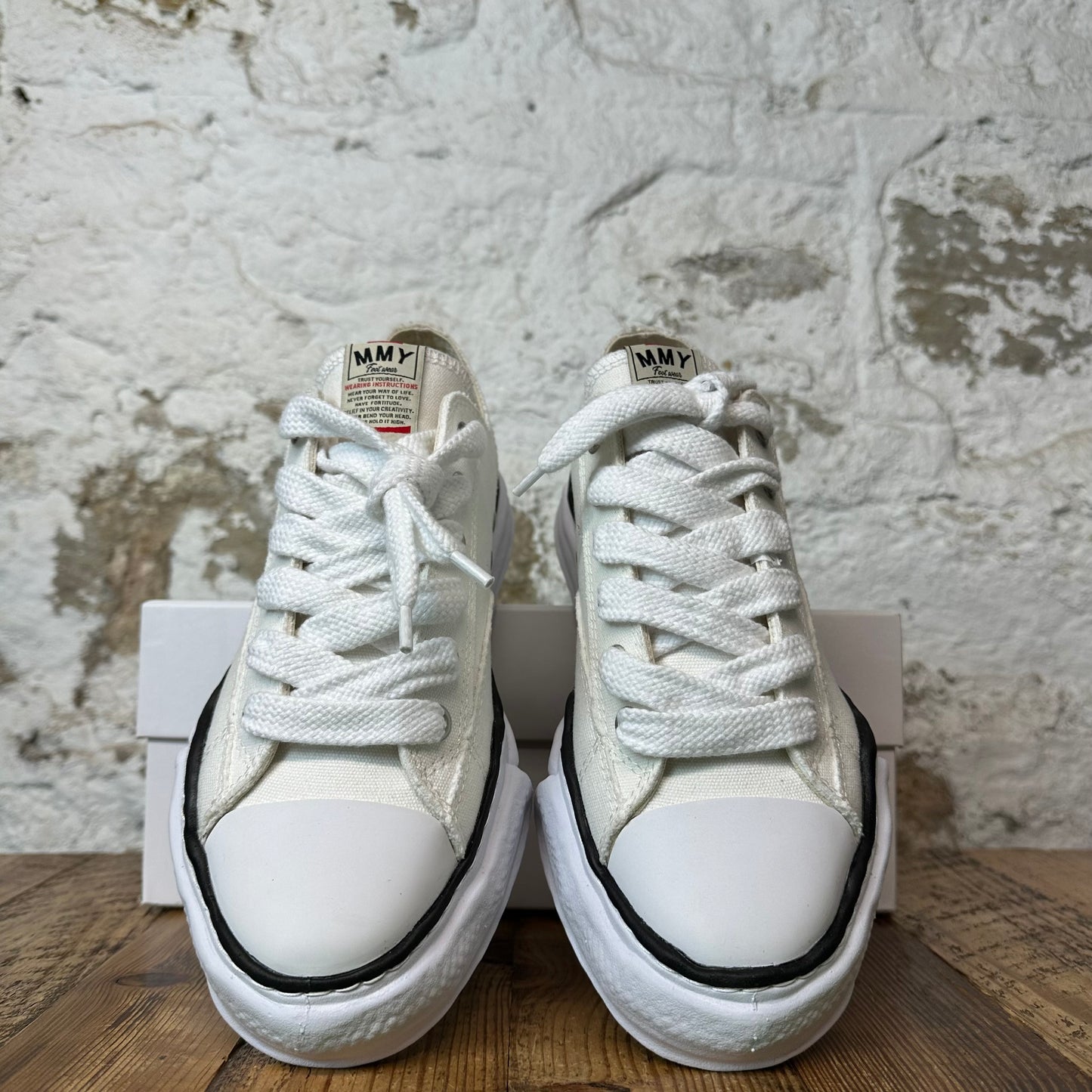 Maison Mihara Triple White Peterson Sneaker Sz 10 (43) DS