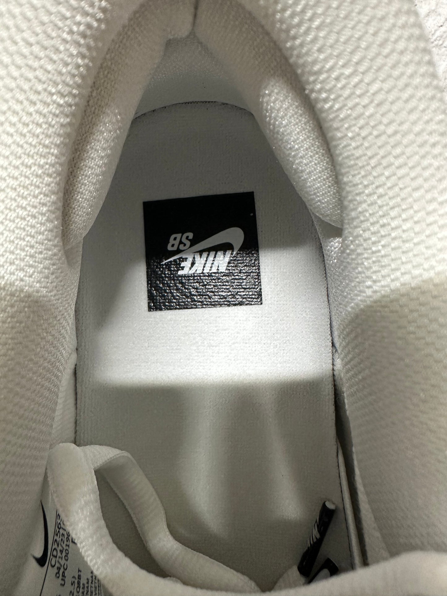 Nike SB Dunk Low White Gum Sz 9.5 DS