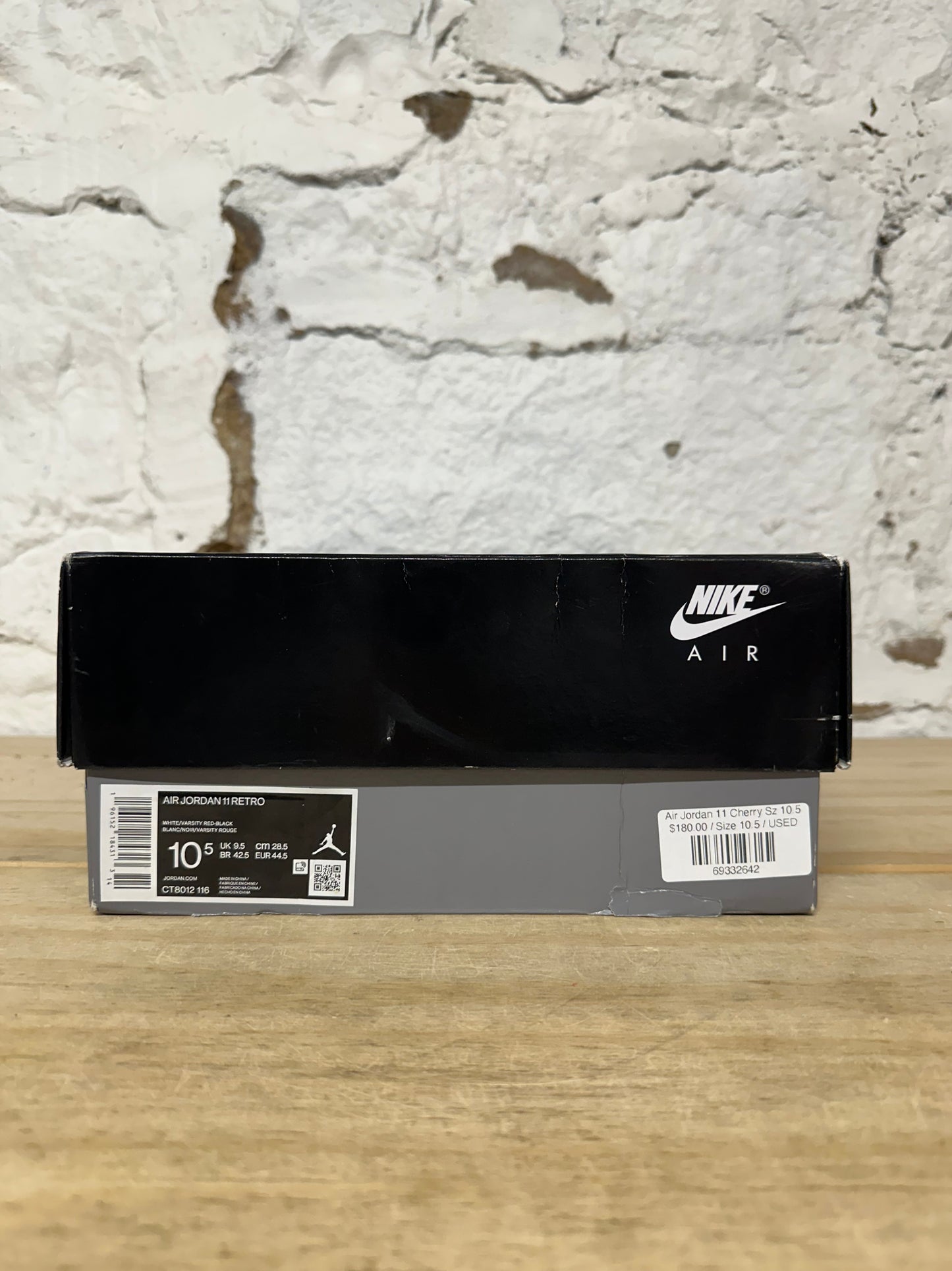 Air Jordan 11 High Cherry Sz 10.5