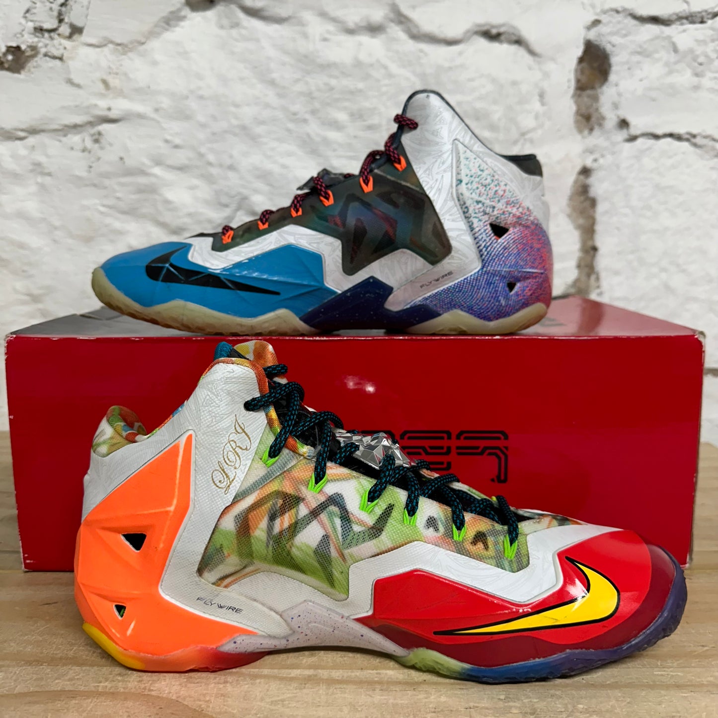 Nike LeBron 11 What The Sz 9.5