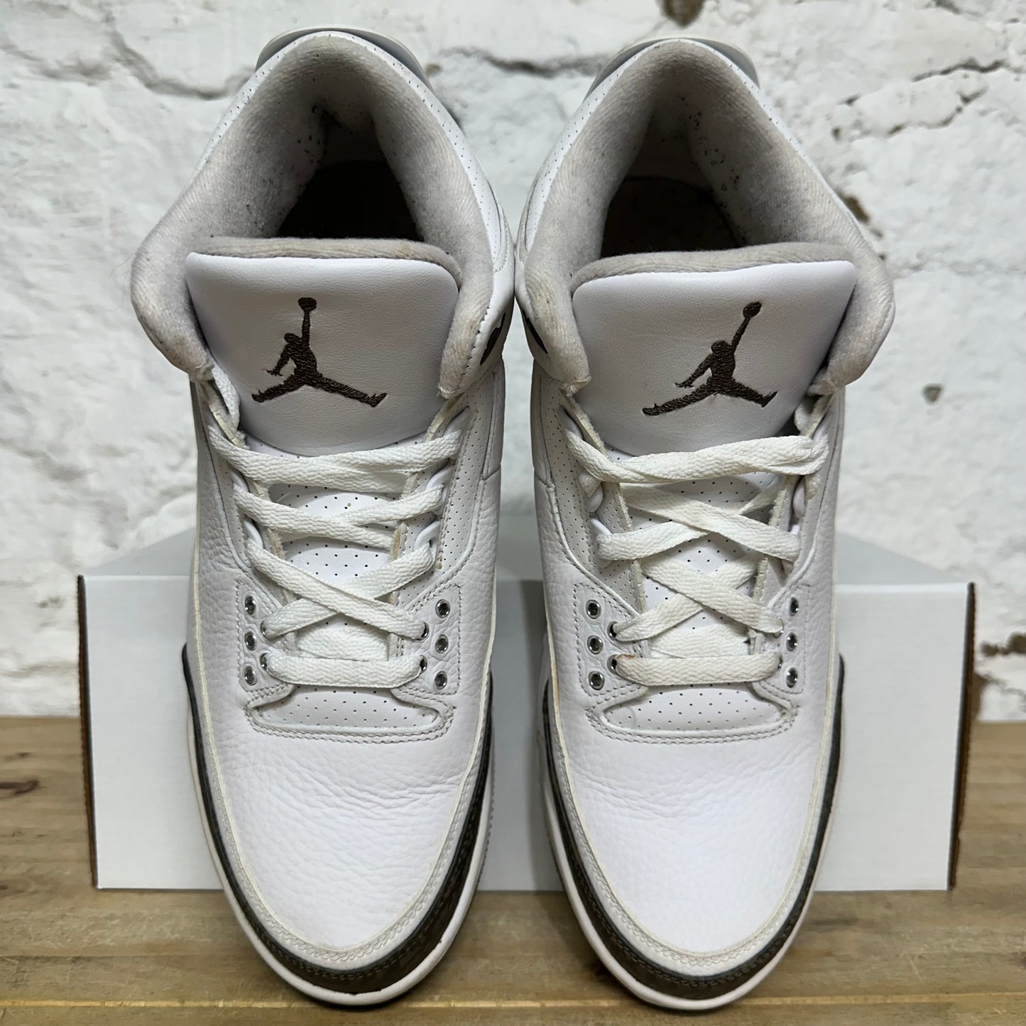 Air Jordan 3 Mocha (2018) Sz 11