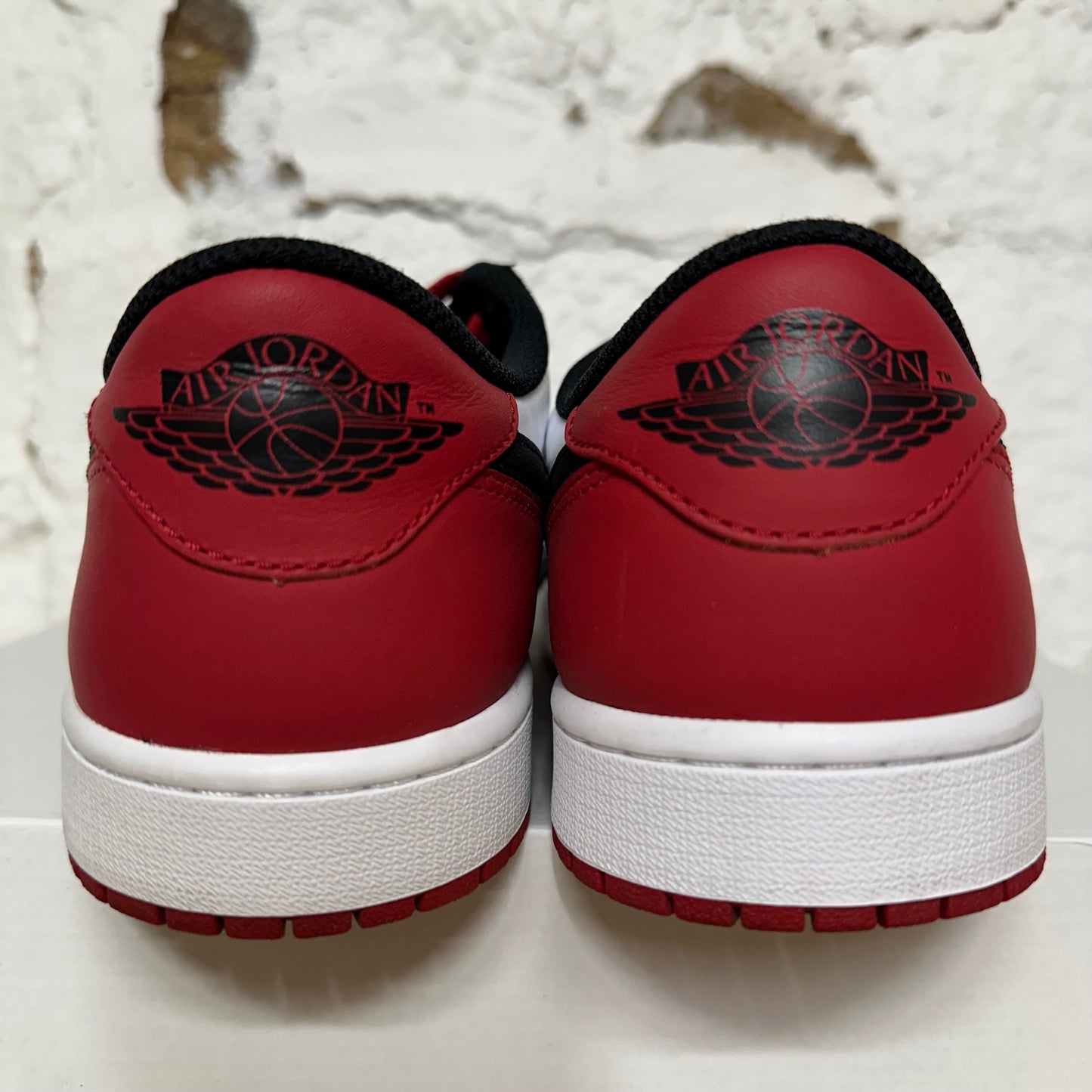 Air Jordan 1 Low Black Toe (2023) Sz 10.5