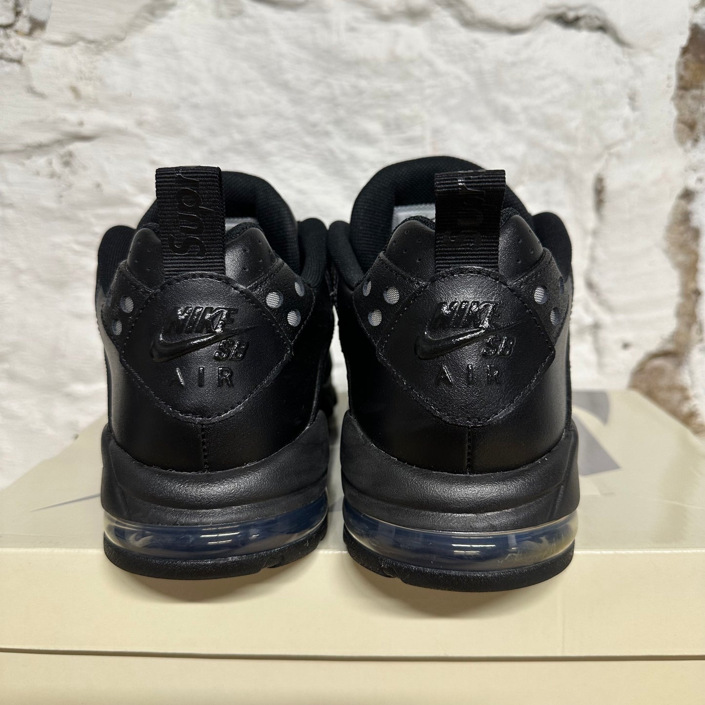 Nike SB Air Max 2 CB Supreme Black Sz 10
