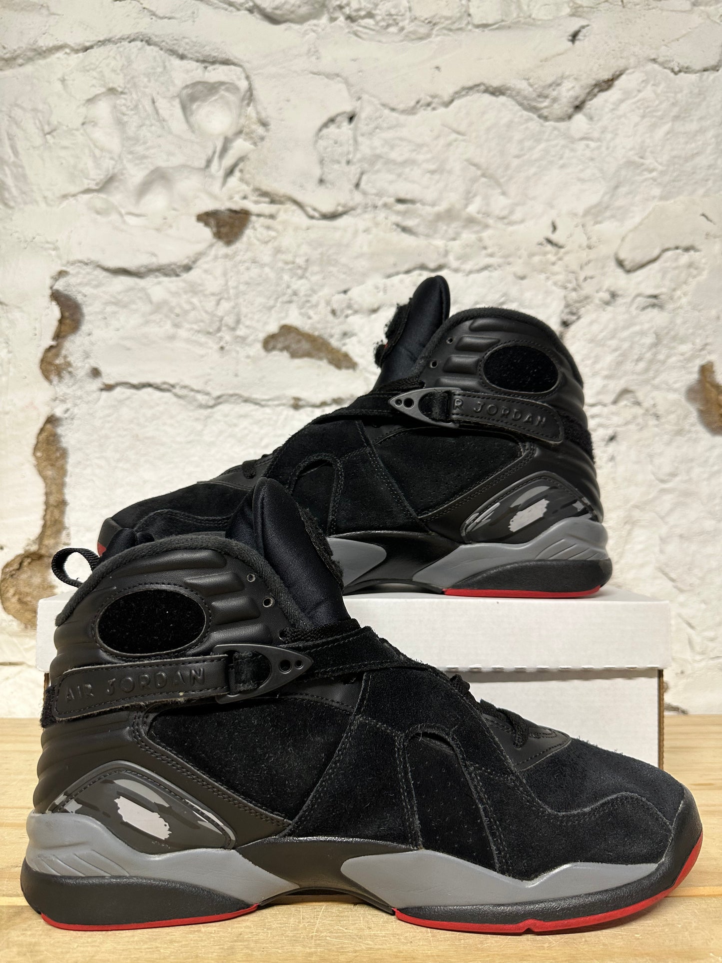 Air Jordan 8 Bred Sz 11
