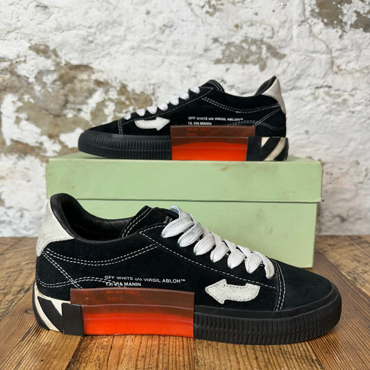 Off White Black White Vulc Sneaker Sz 5 (37)