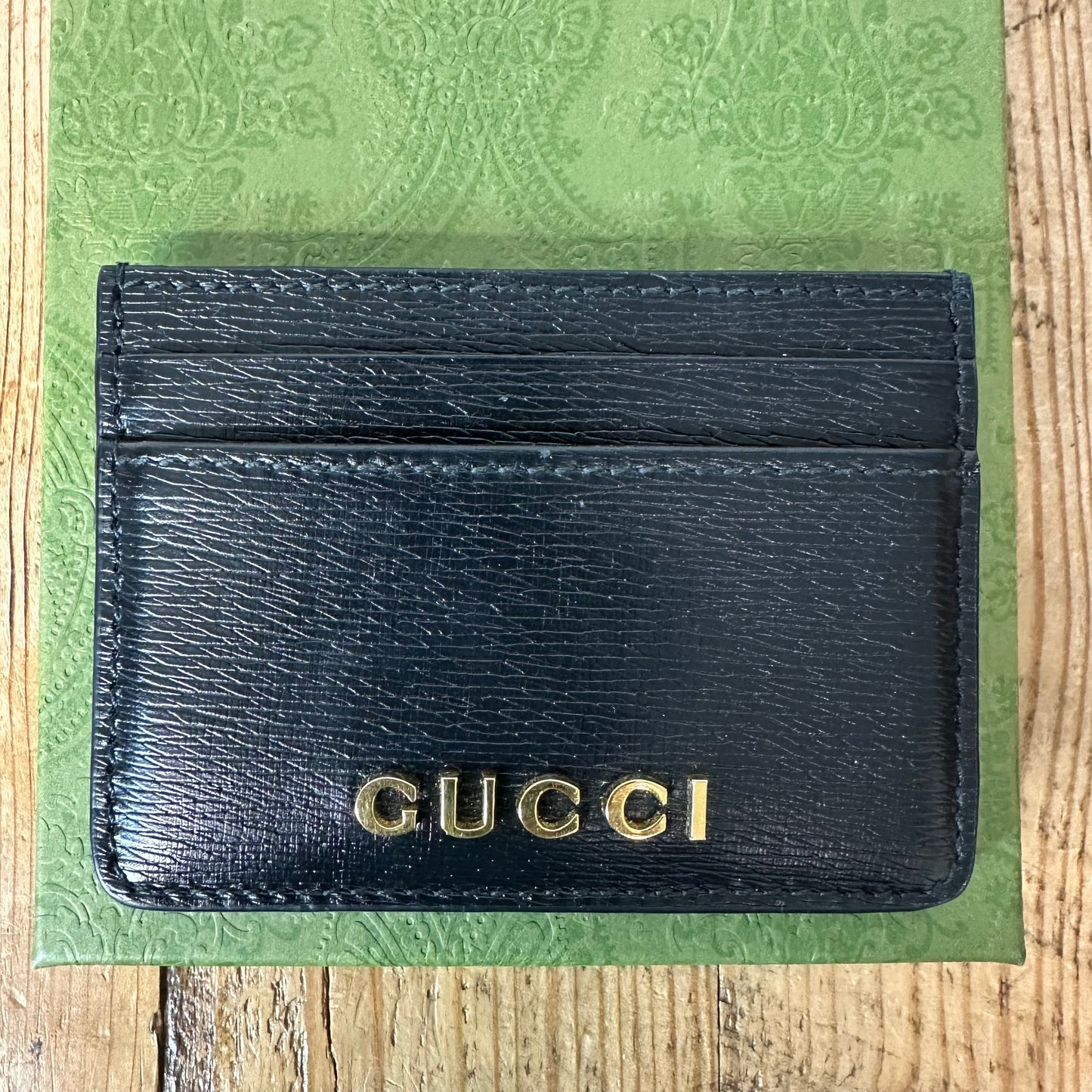 Gucci Script Logo Black Card Holder W/ Box