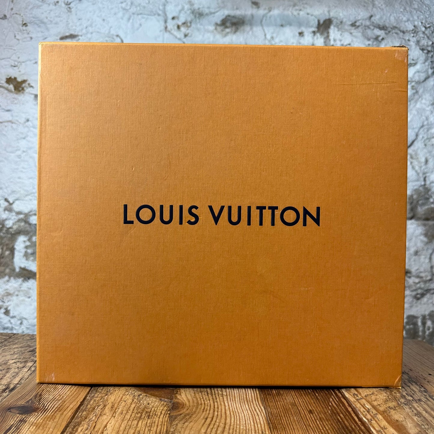 Louis Vuitton Damier Cobalt Frontrow Sneaker Sz 11 (9.5LV)