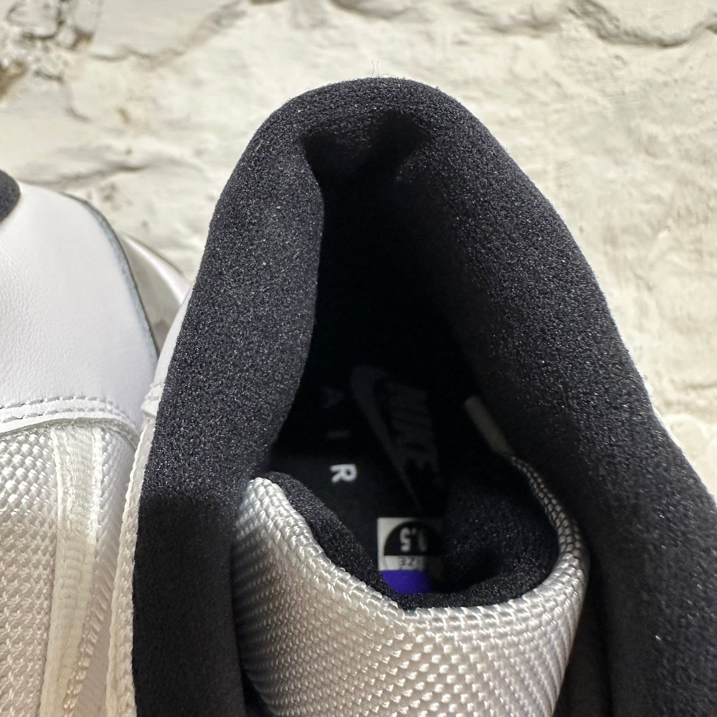 Air Jordan 11 High Concord (2018) Sz 9.5 DS