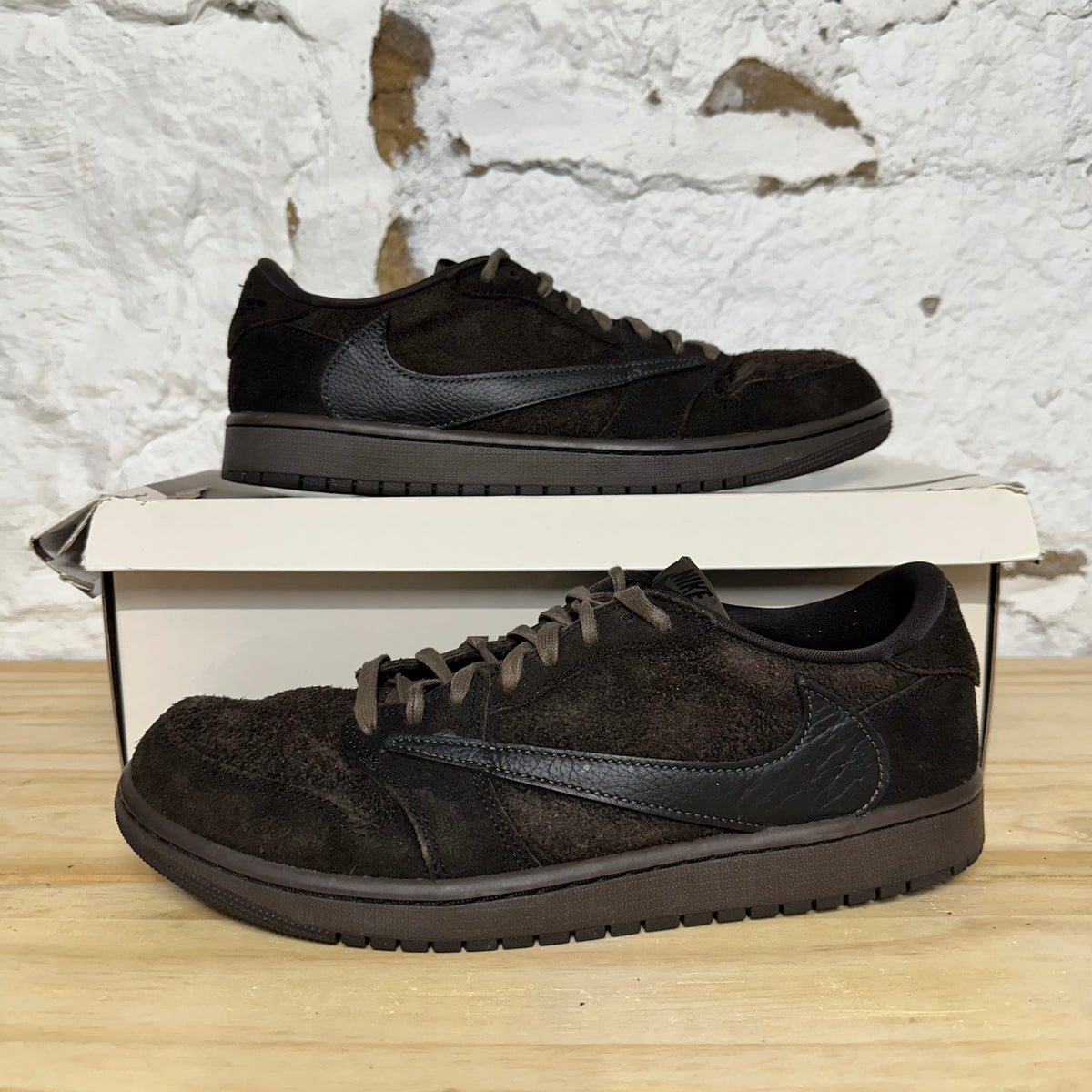 Air Jordan 1 Low Travis Scott Velvet Brown Sz 10