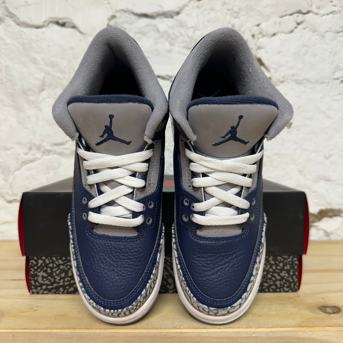 Air Jordan 3 Georgetown Sz 6Y