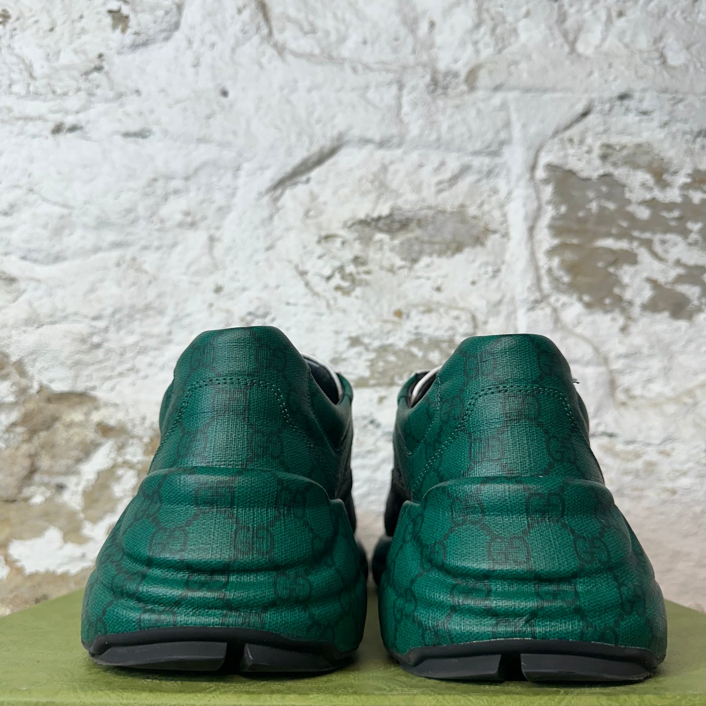 Gucci Rython White Black Green Monogram Sneaker Sz 12