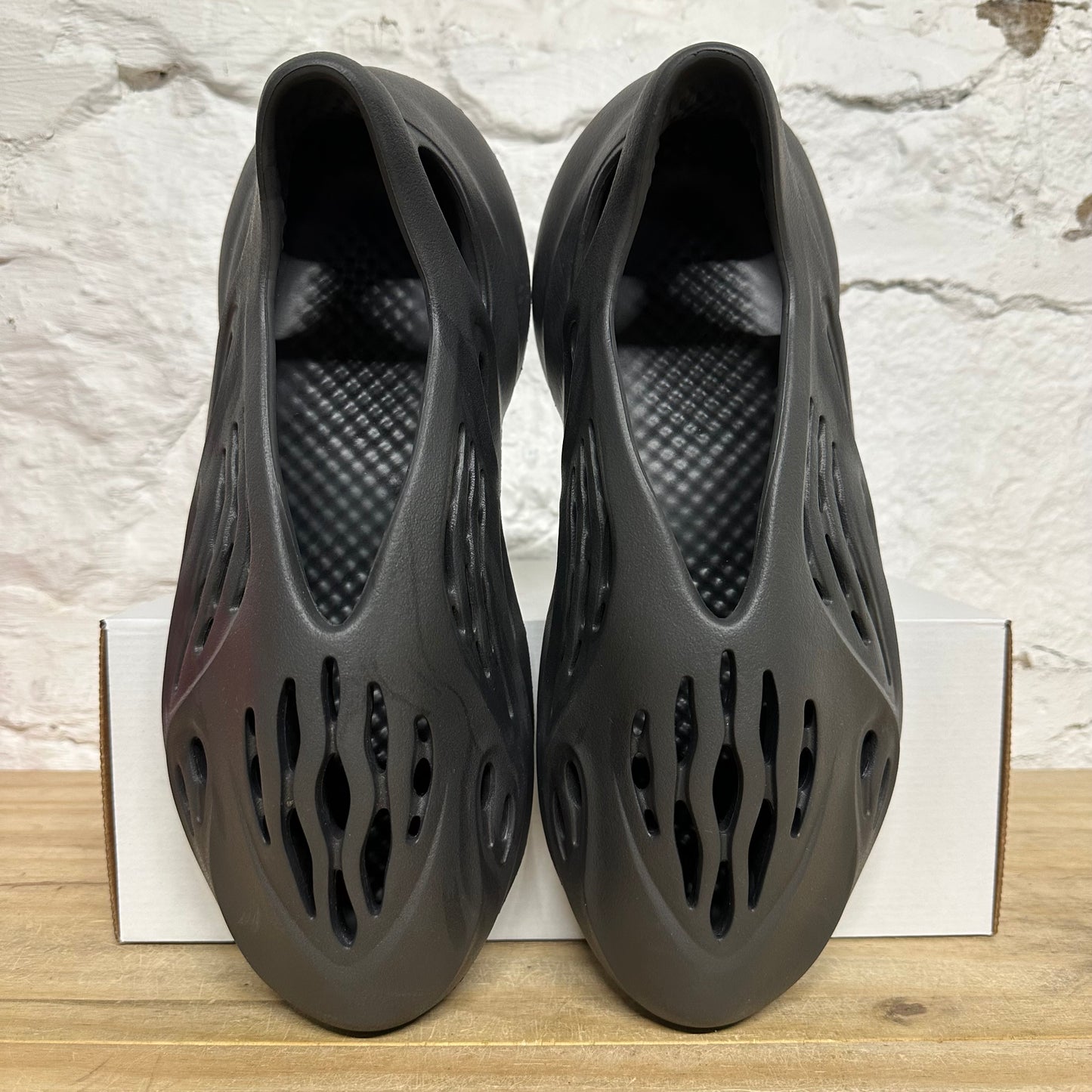 Yeezy Foam Runner Onyx Sz 12