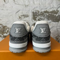 Louis Vuitton Grey Monogram White Trainer Sneaker Sz 10.5 (9LV)