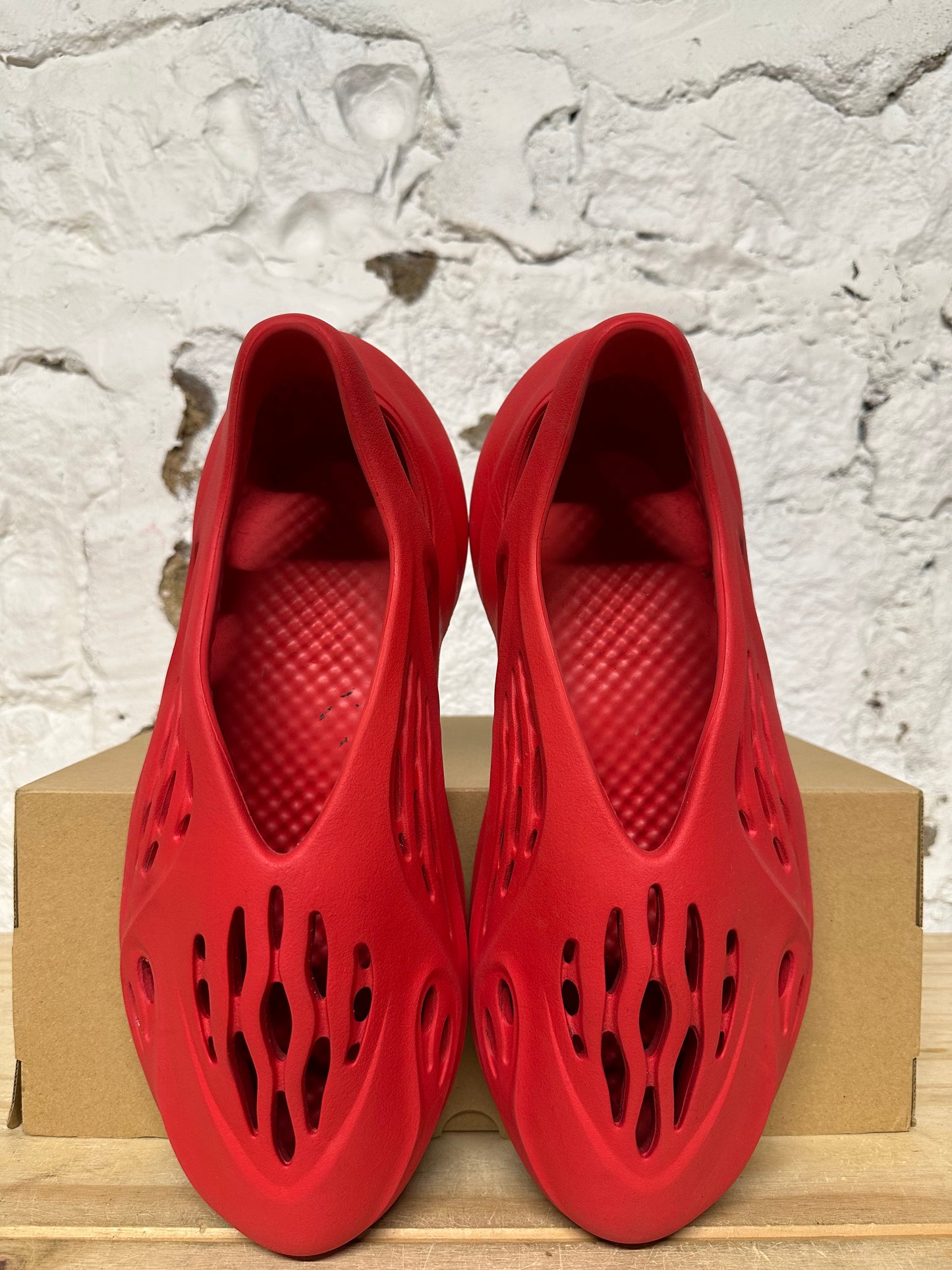 Yeezy Foam Runner Vermilion Sz 13