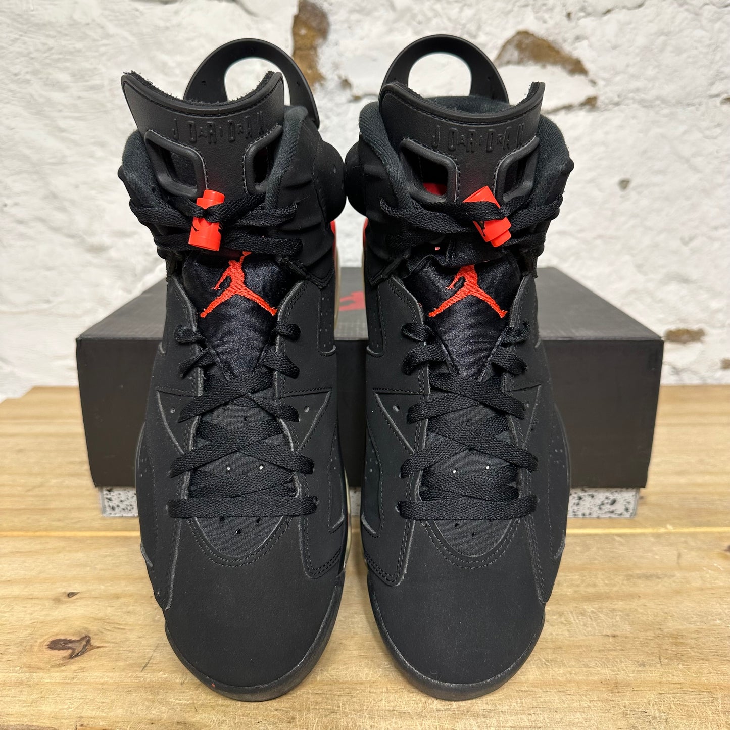Air Jordan 6 Infrared (2019) Sz 11