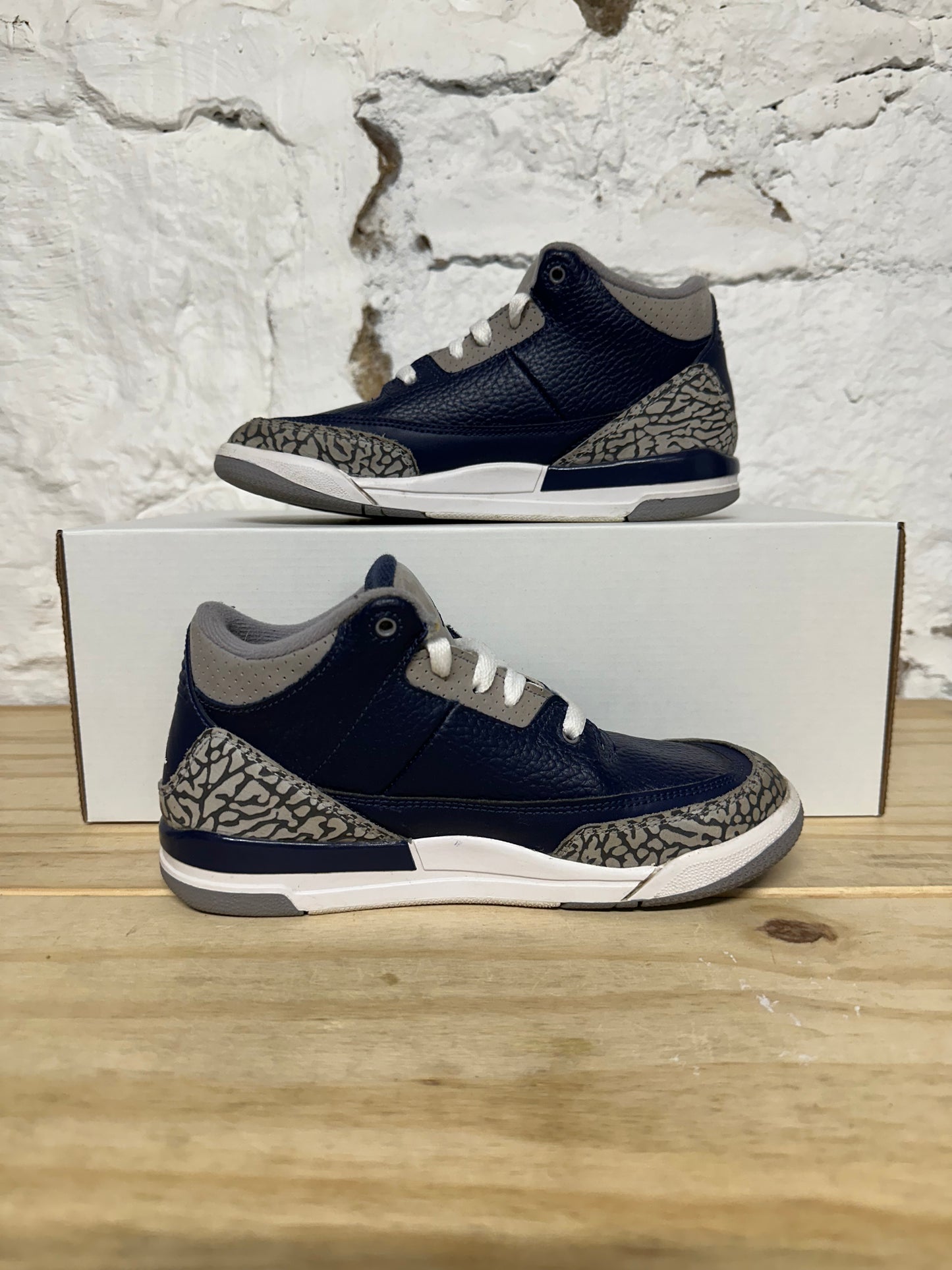 Air Jordan 3 Georgetown Sz 3Y
