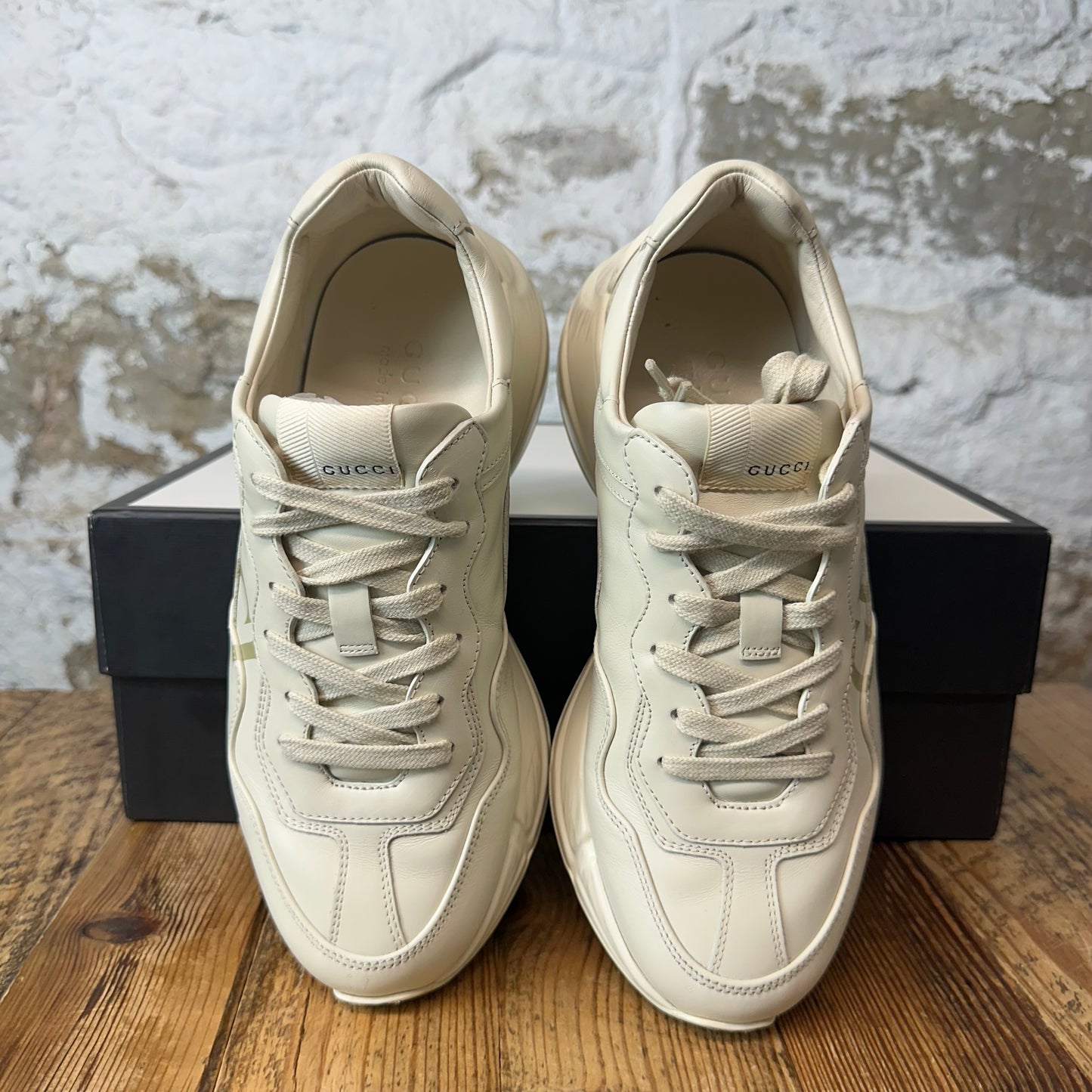 Gucci Rhyton Vintage Logo Cream Sneaker Sz 5.5