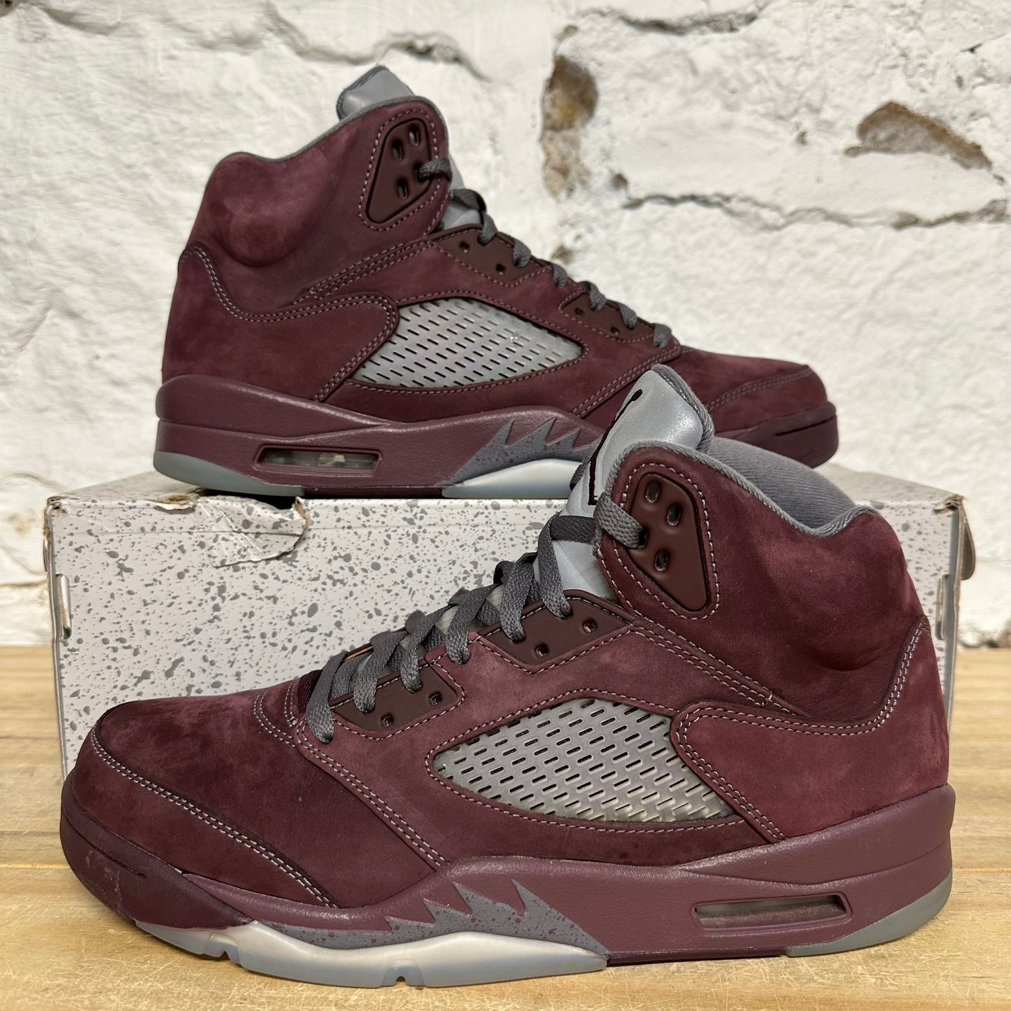 Air Jordan 5 Burgundy Sz 10
