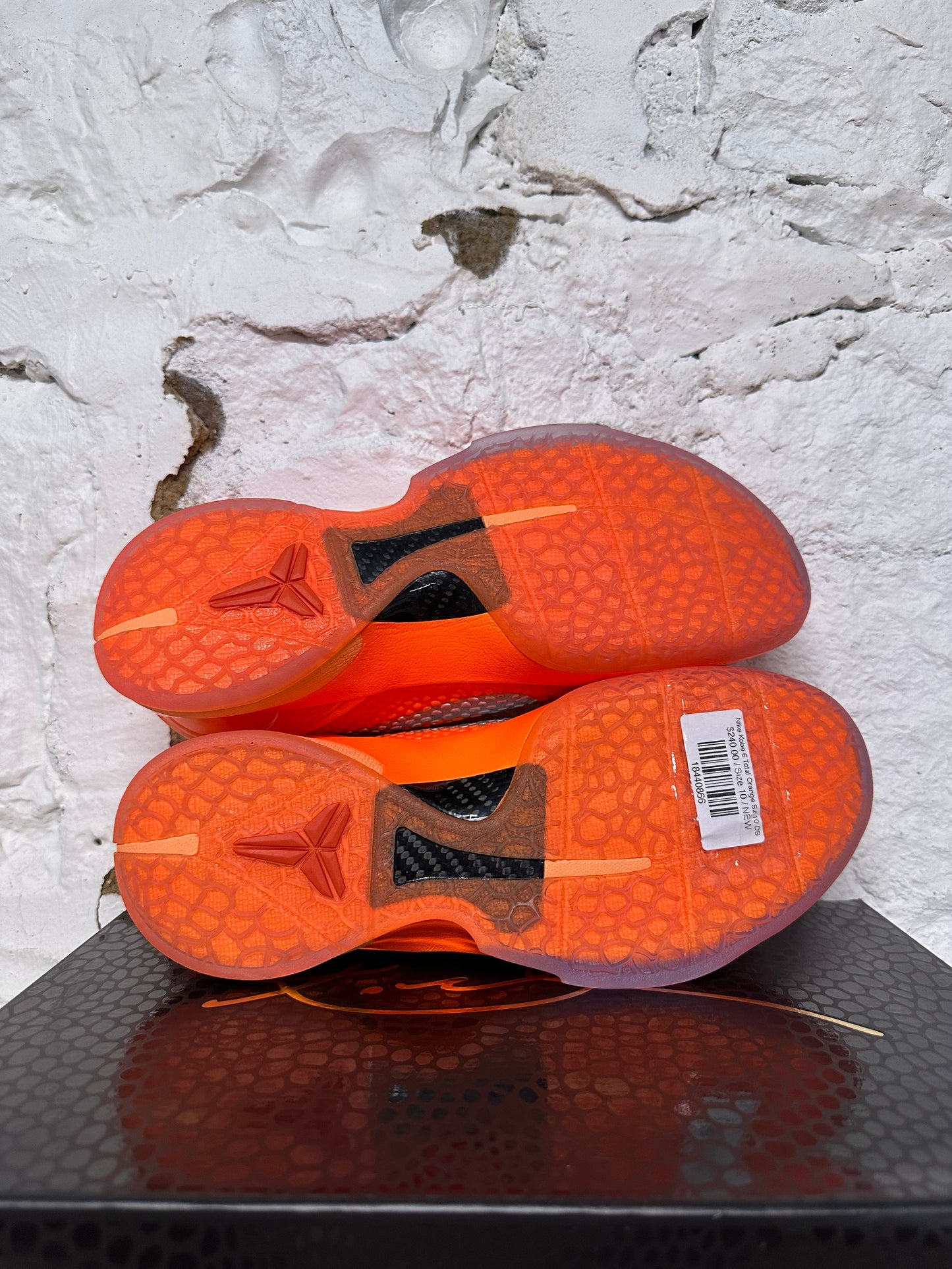 Nike Kobe 6 Total Orange Sz 10 DS