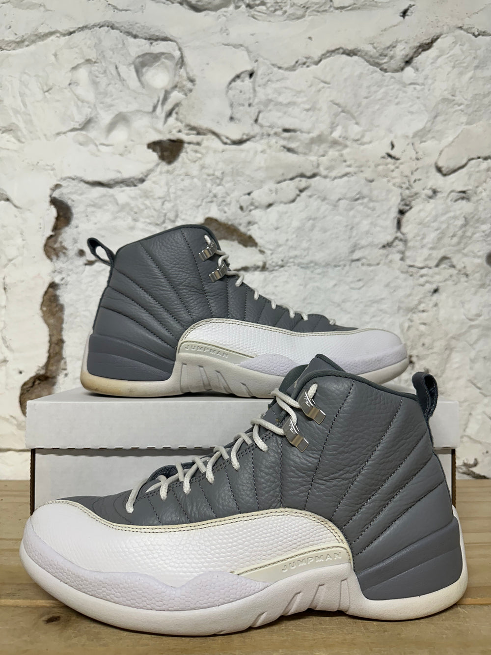 Air Jordan 12 Stealth Sz 10.5