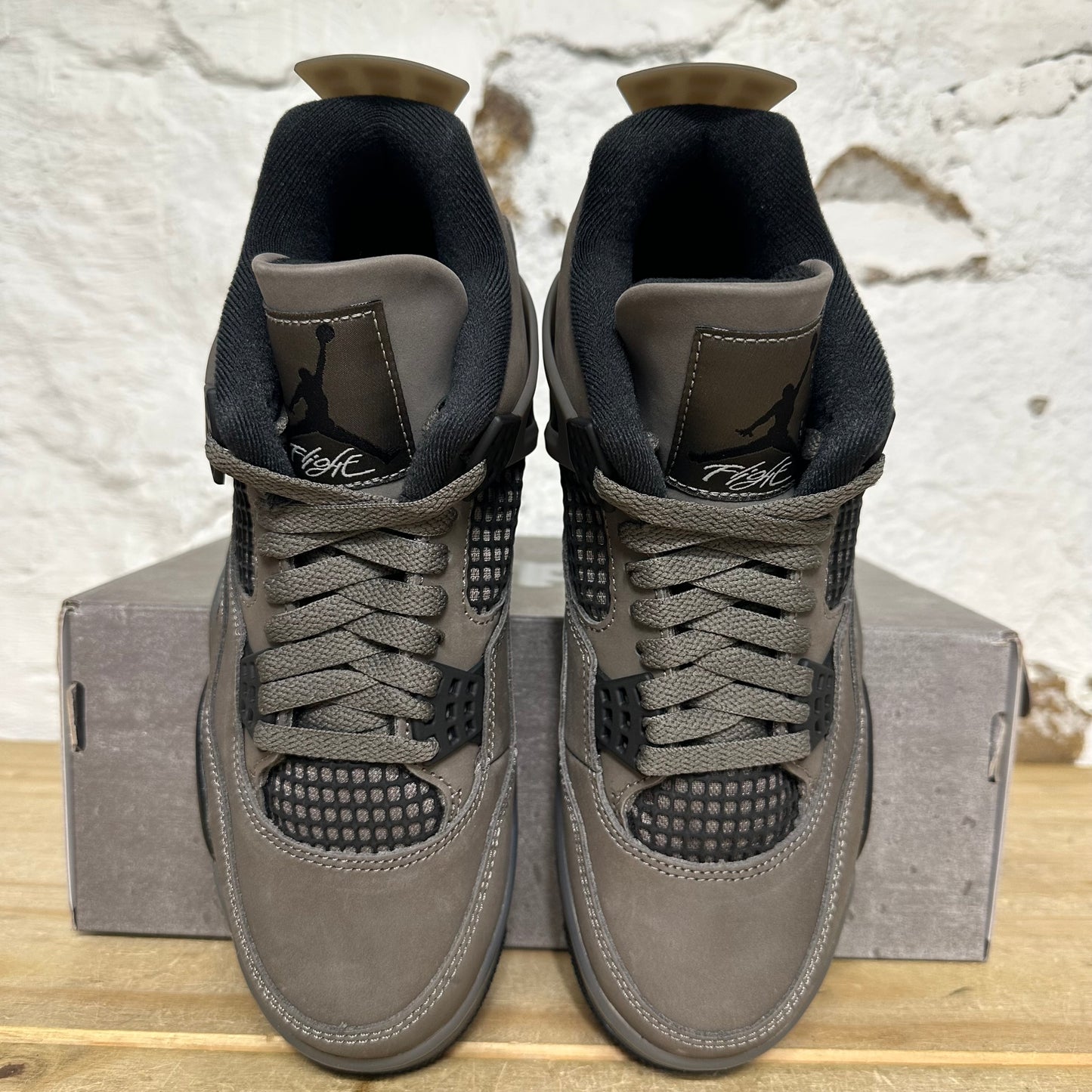 Air Jordan 4 Cave Stone Sz 7.5 DS