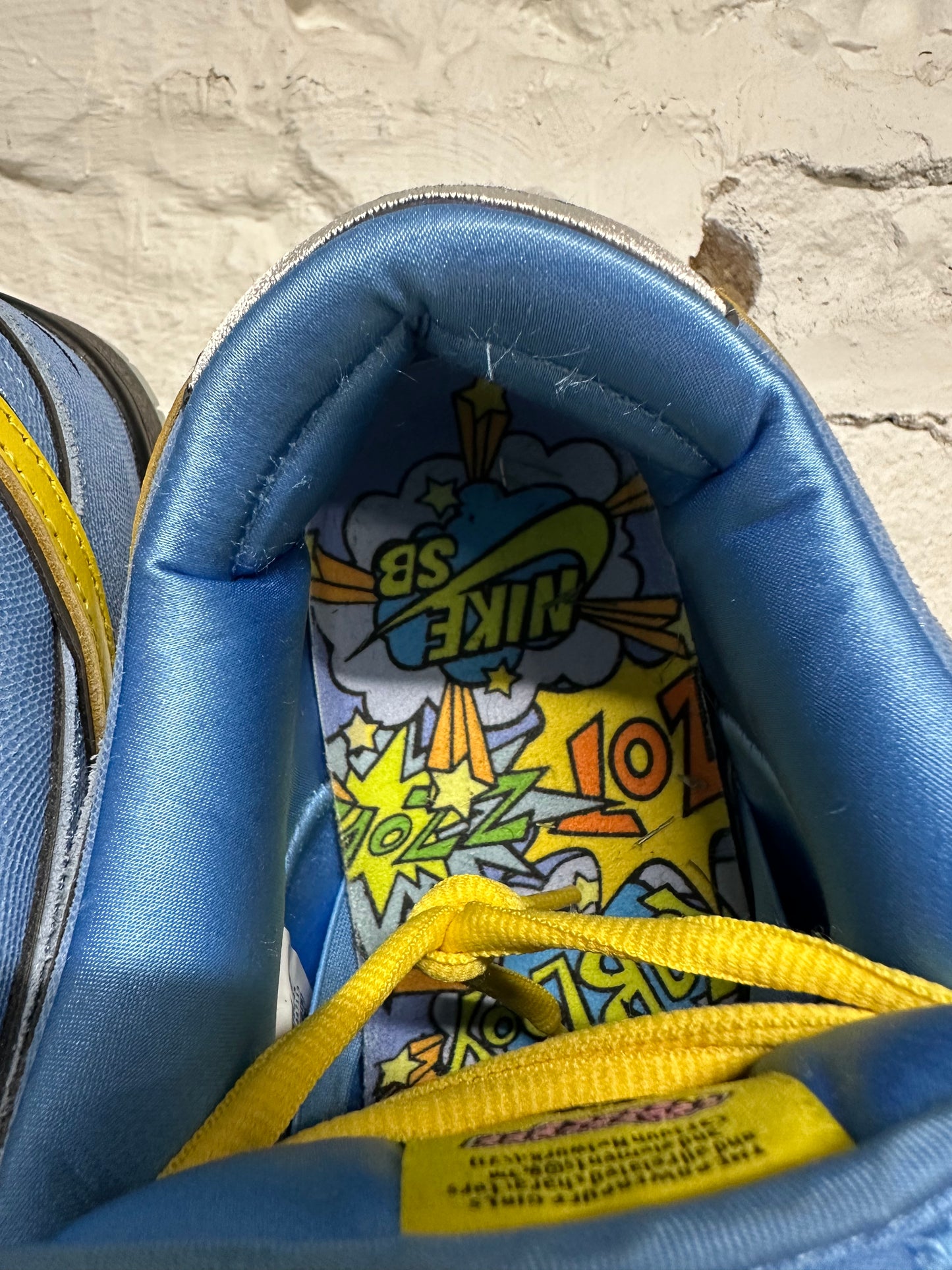 Nike SB Dunk Low Powerpuff Bubbles Sz 11