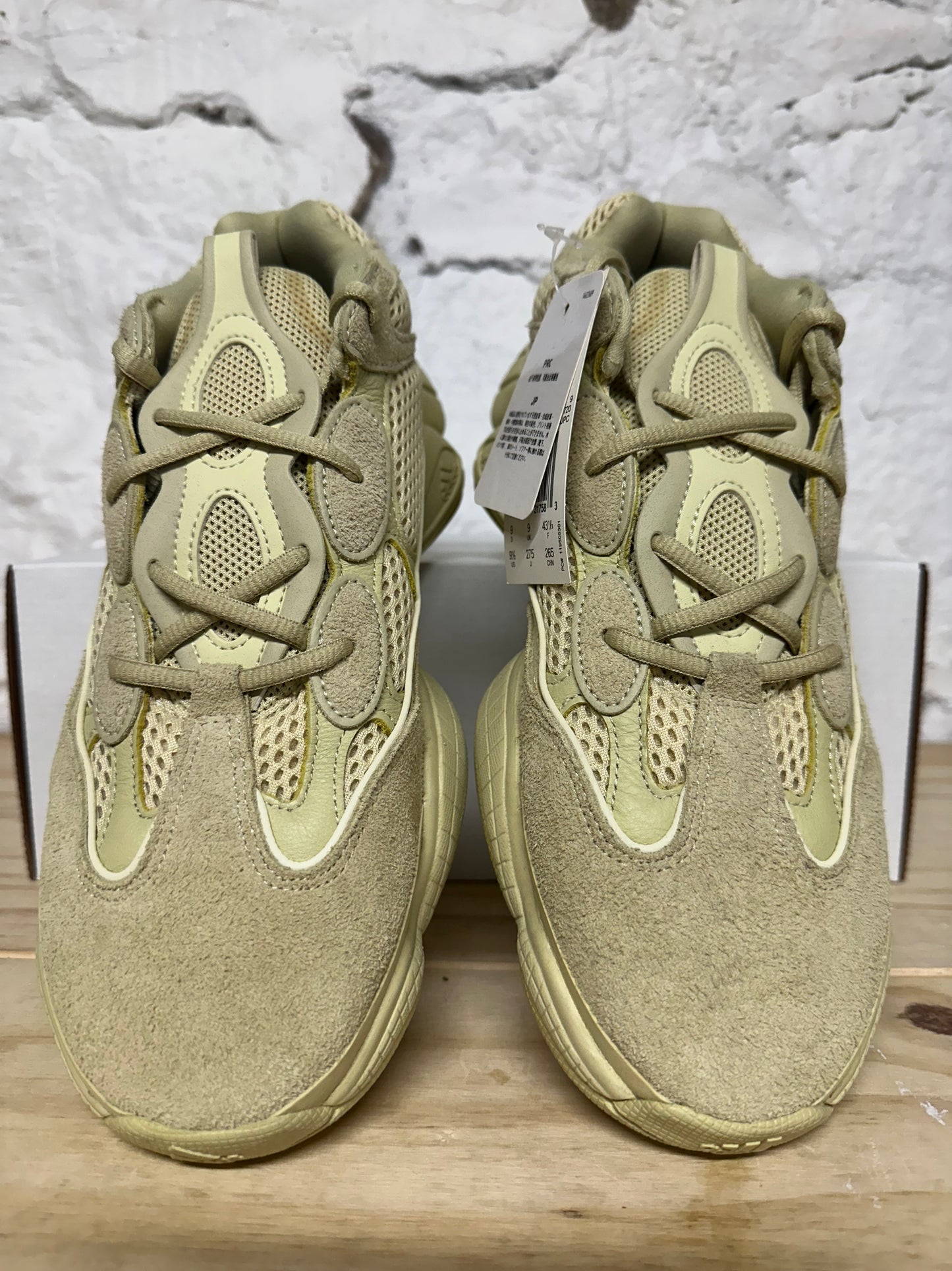 Yeezy 500 Super Moon Yellow Sz 9.5 DS