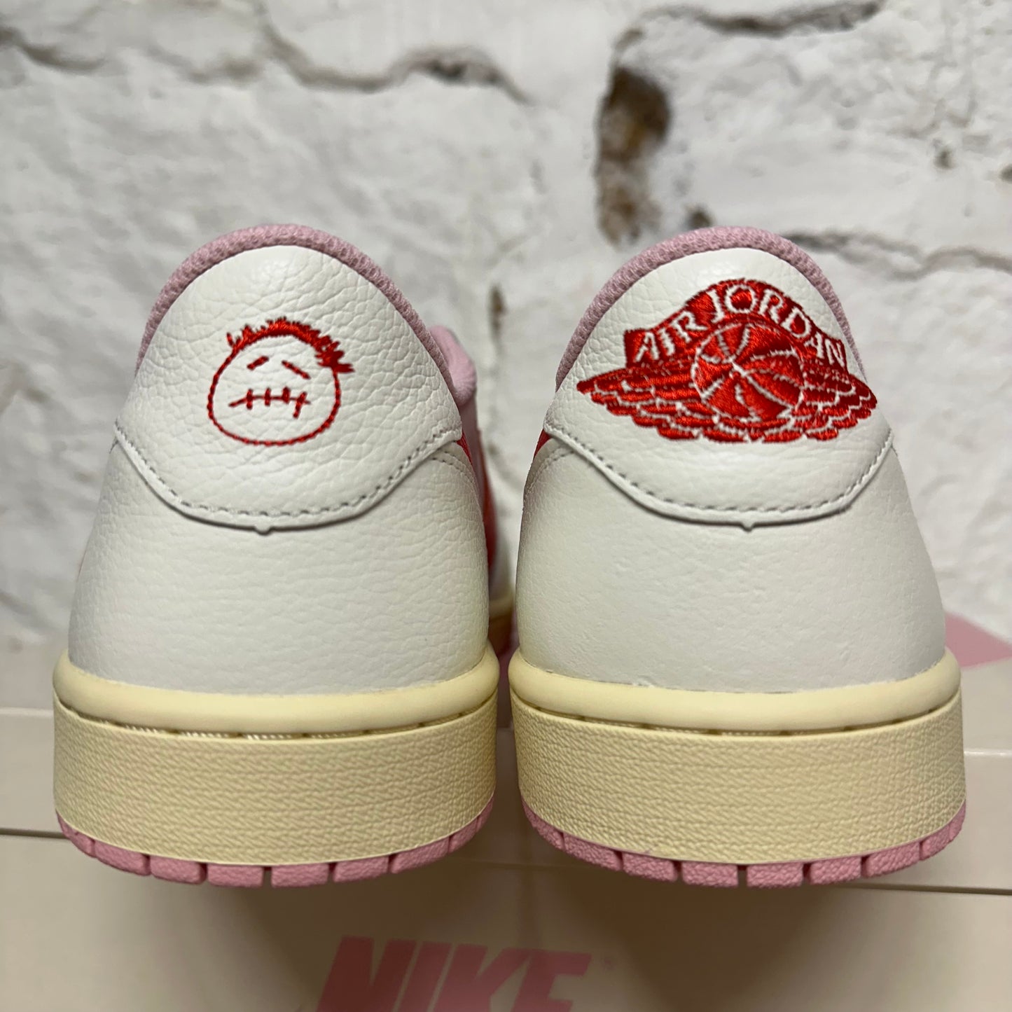 Air Jordan 1 Low Travis Scott Sail Tropical Pink Sz 12 DS