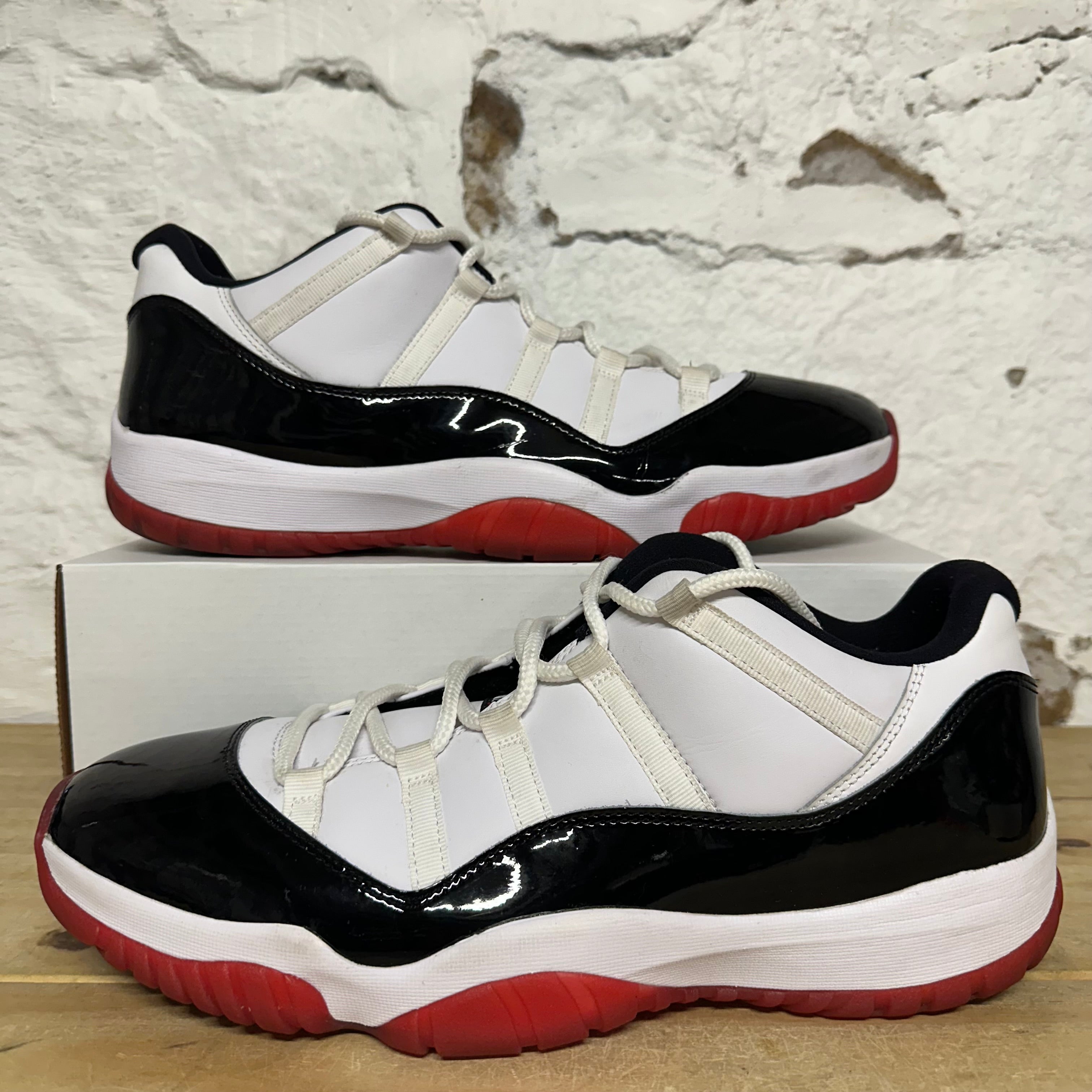 Air Jordan 11 Low Concord Bred Sz 15