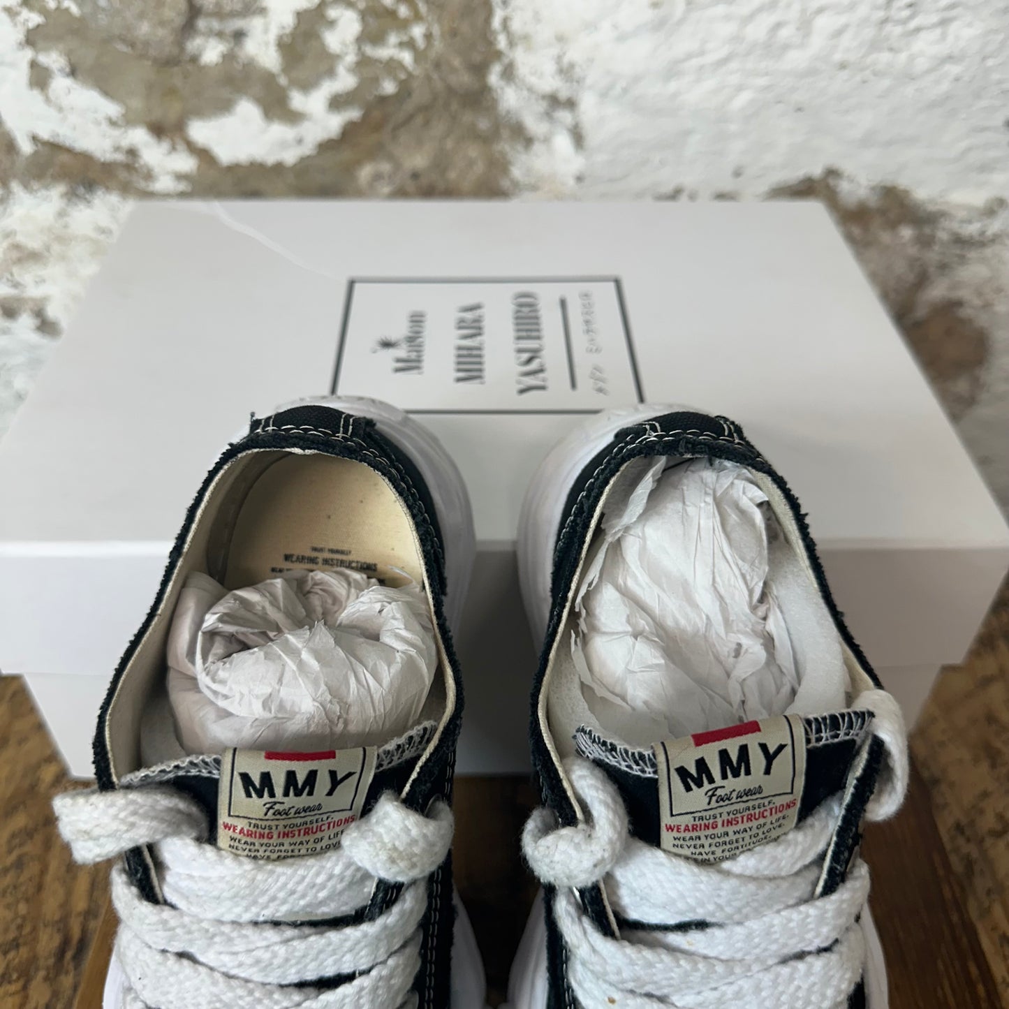 Maison Mihara Black White Hank Sneaker Sz 4.5 (36)