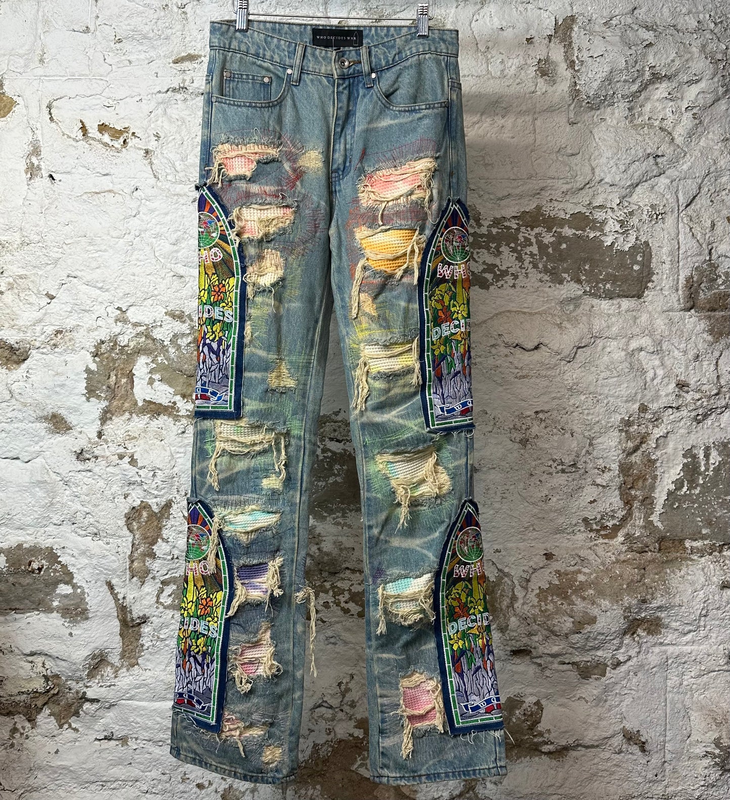 Who Decides War Stained Glass Multicolor Stitched Blue Denim Jeans Sz 28