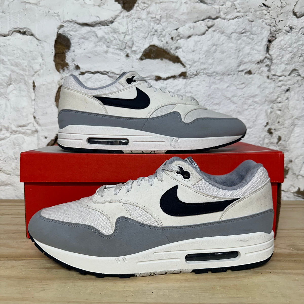Nike Air Max 1 Platinum Tint Dark Obsidian Sz 13