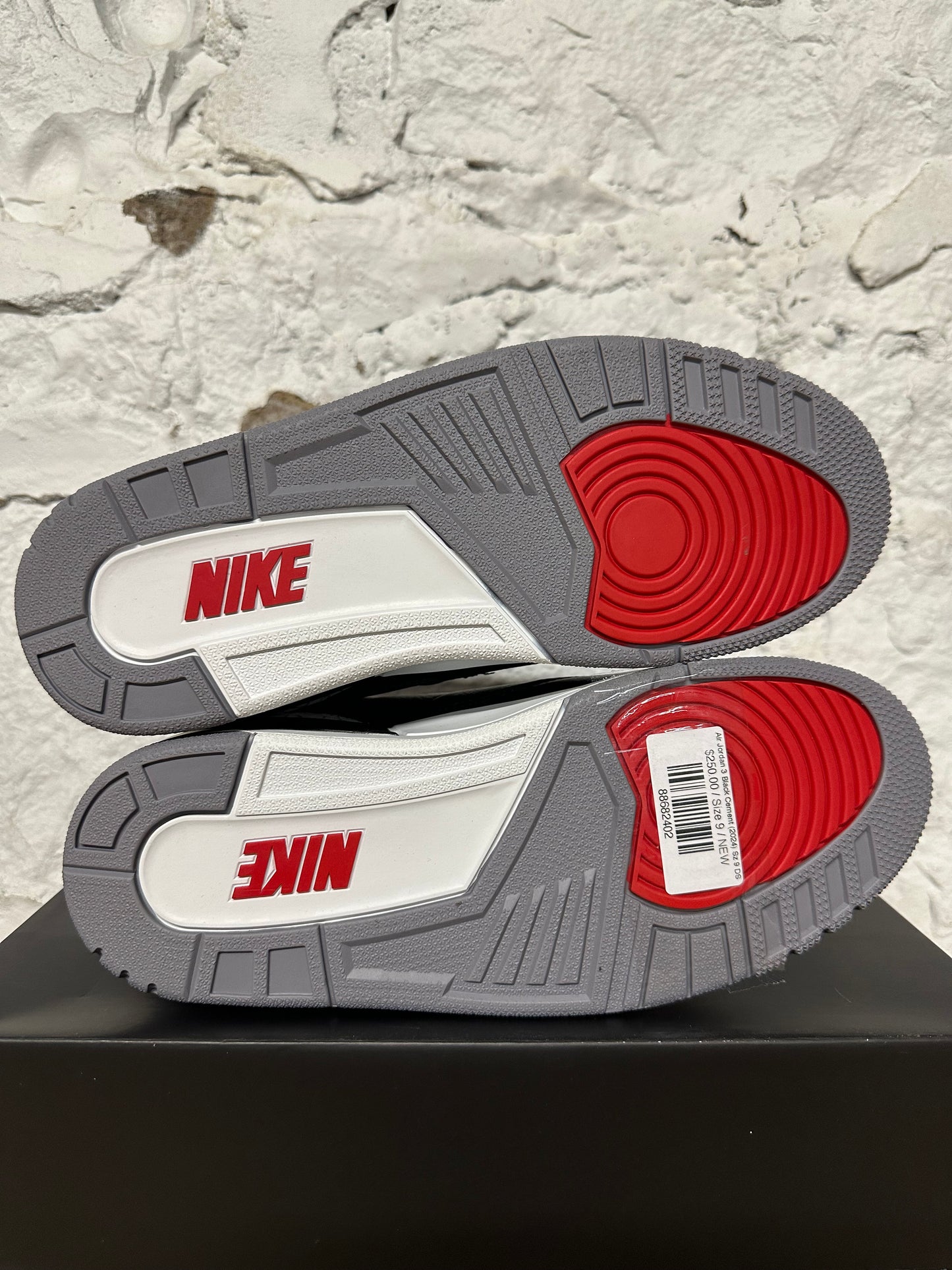 Air Jordan 3 Black Cement (2024) Sz 9 DS