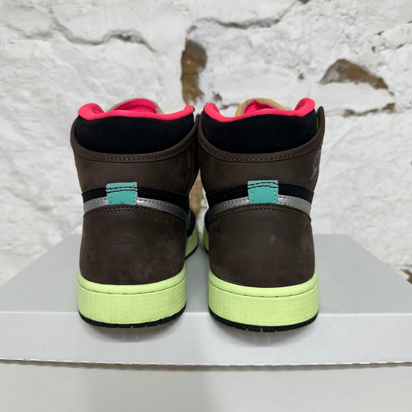 Air Jordan 1 High Tokyo Bio Hack Sz 8.5