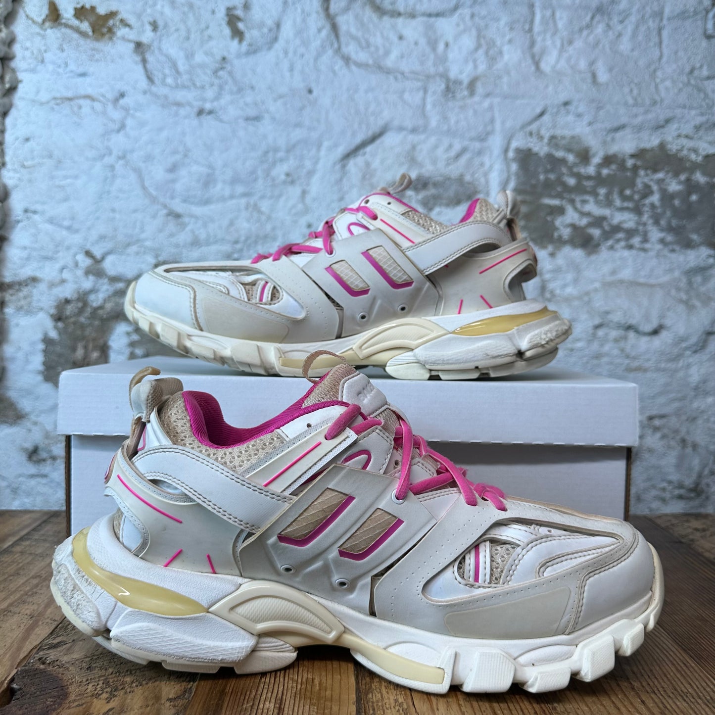 Balenciaga Track Runner Pink Cream Sneaker Sz 8 (41)