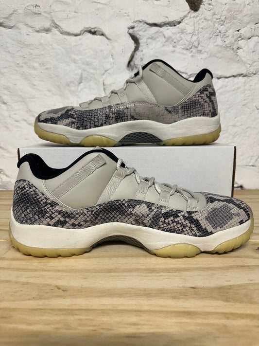 Air Jordan 11 Low Snakeskin Sz 13